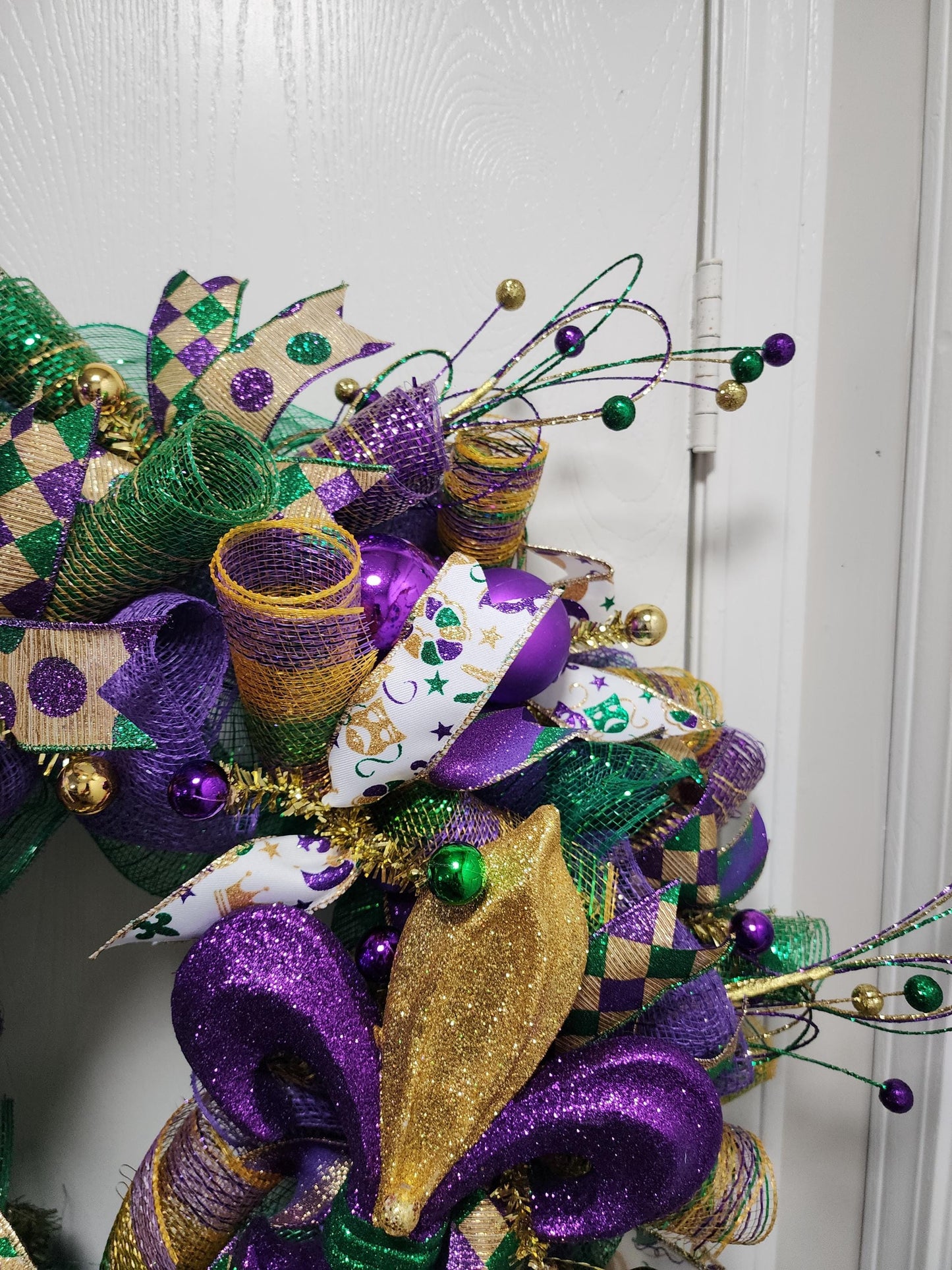 Mardi Gras Celebration Mesh Wreath