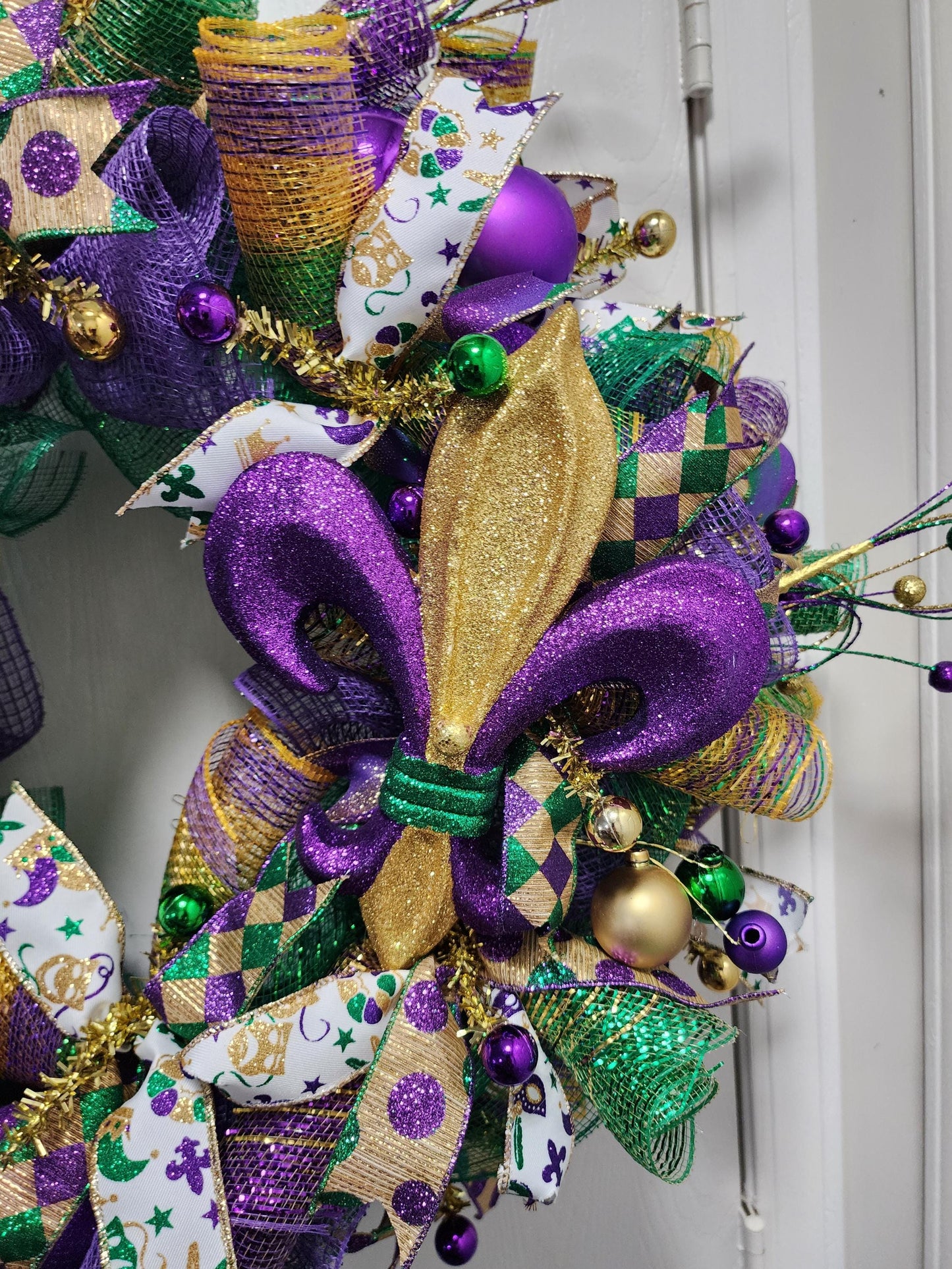 Mardi Gras Celebration Mesh Wreath