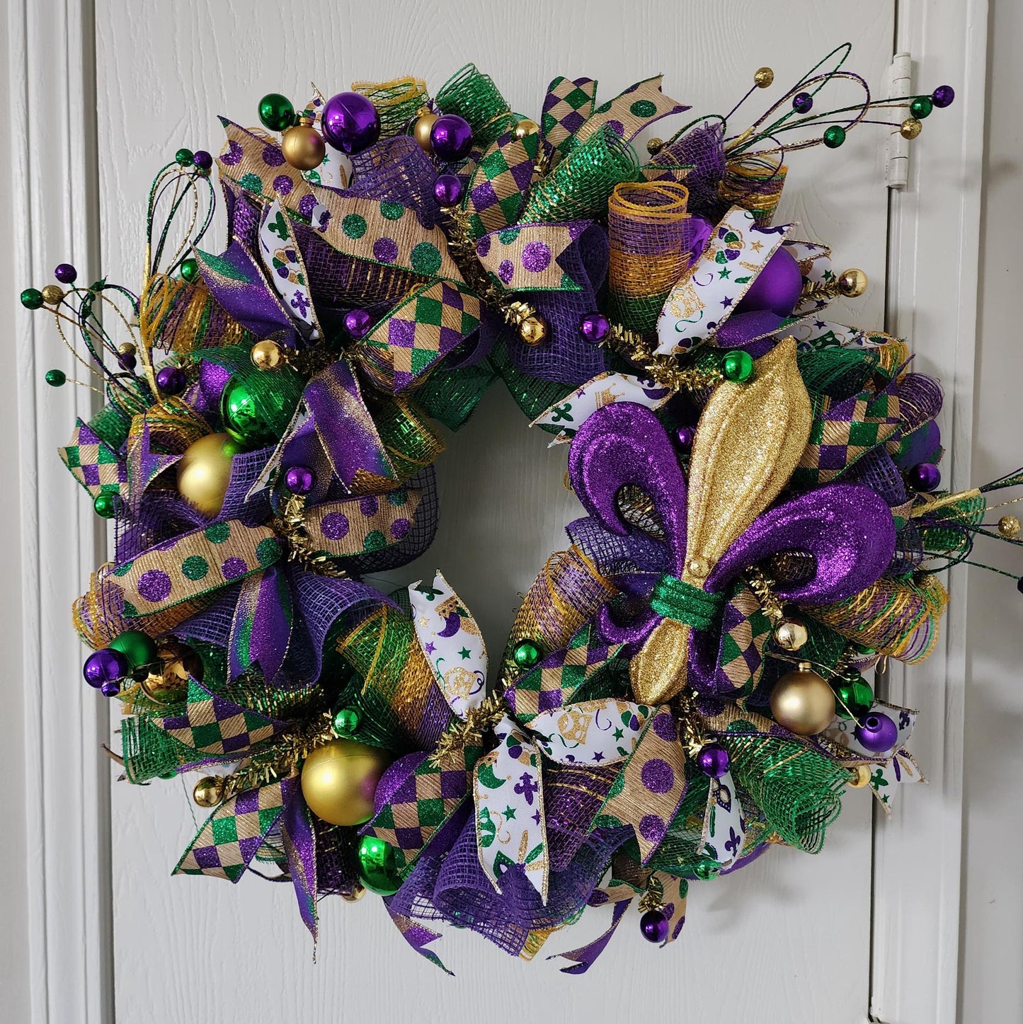 Mardi Gras Celebration Mesh Wreath