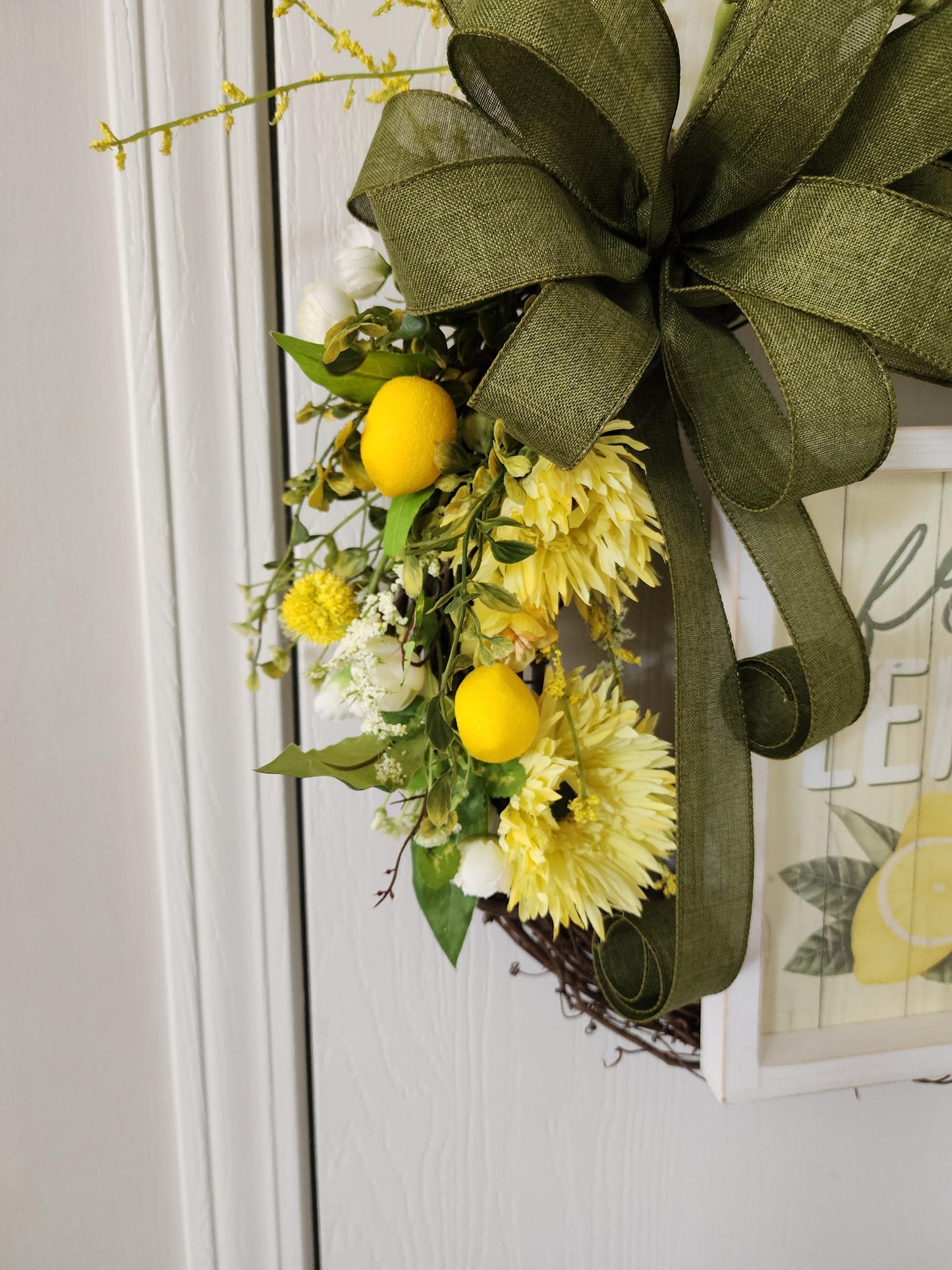 Fresh Lemons Wreath