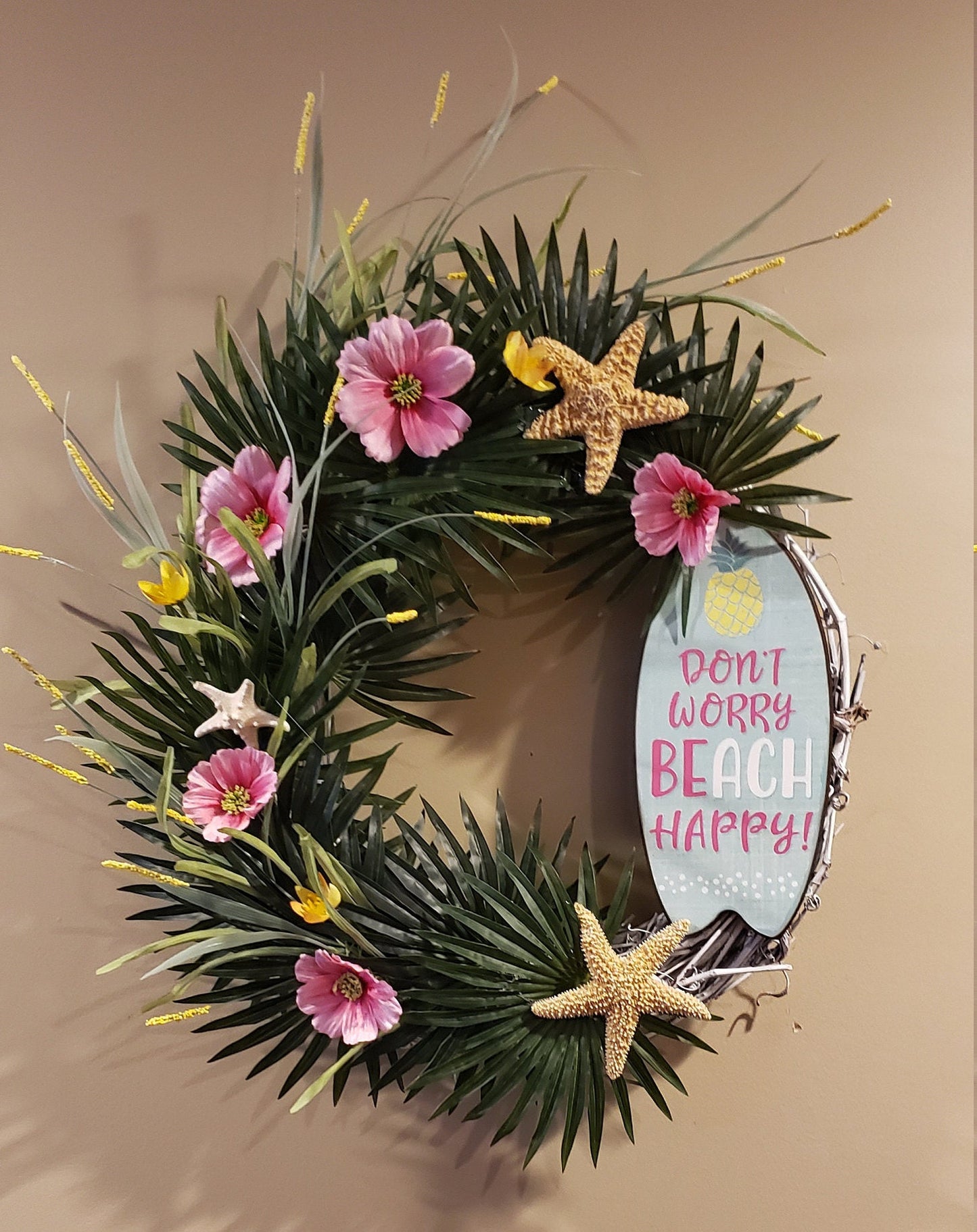 Tropical | Beach Grapevine Wreath | Don't Worry Beach Happy