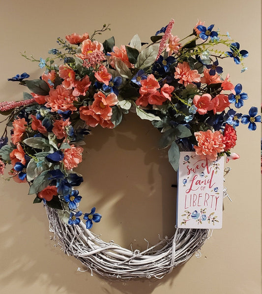 Patriotic Grapevine Wreath | 4th of July | Sweet Land of Liberty