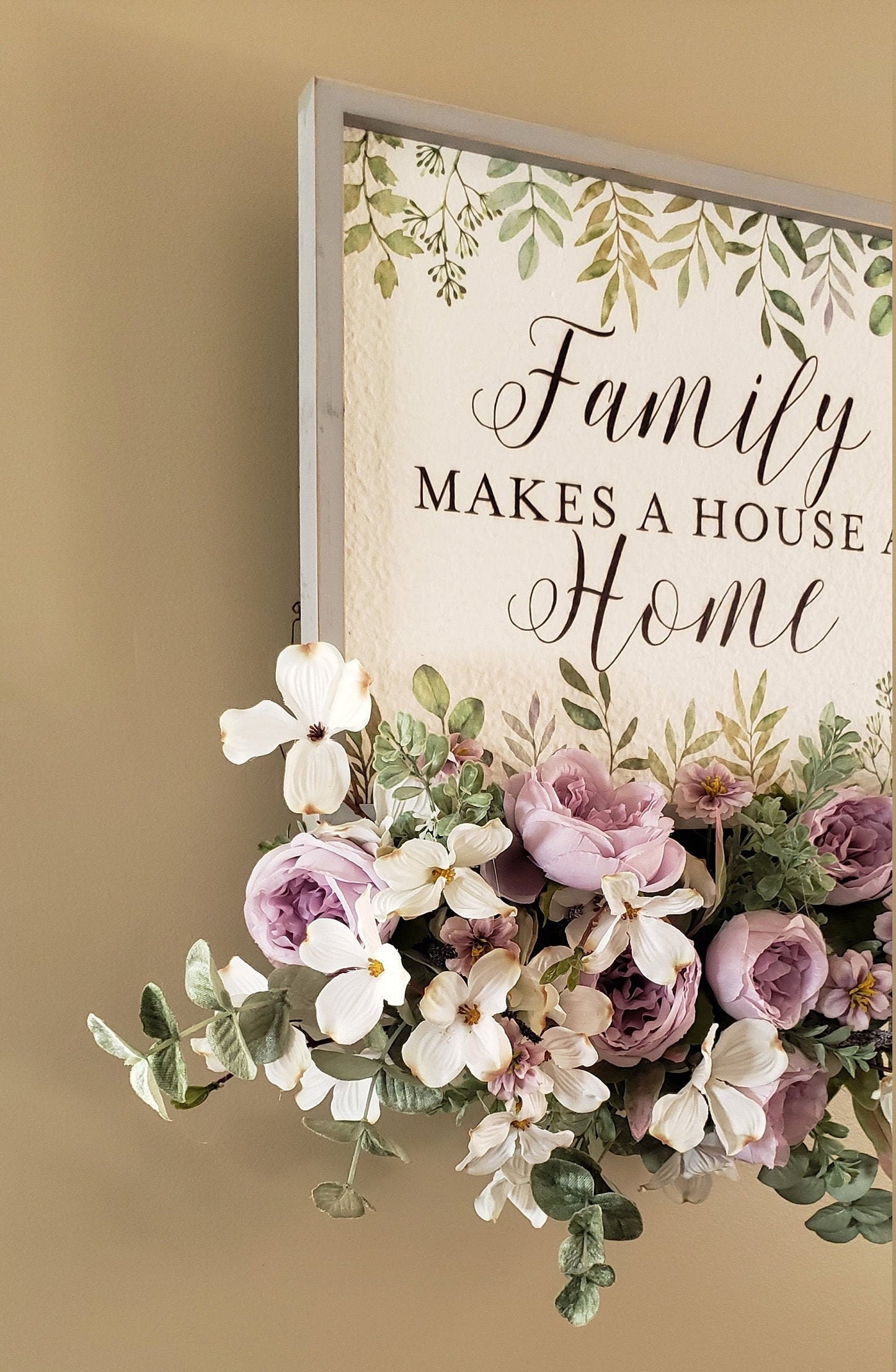 Family Makes a House a Home Wreath/ Wall Sign