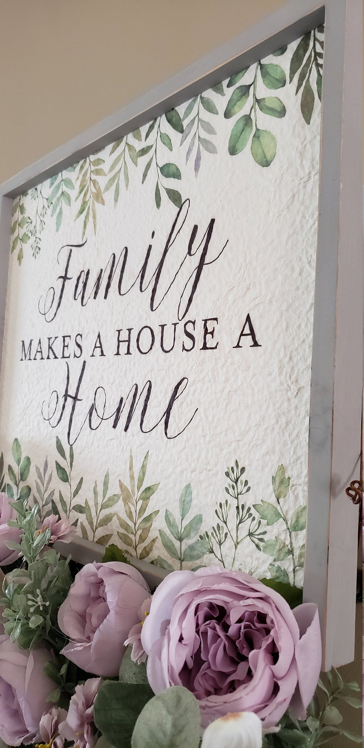 Family Makes a House a Home Wreath/ Wall Sign