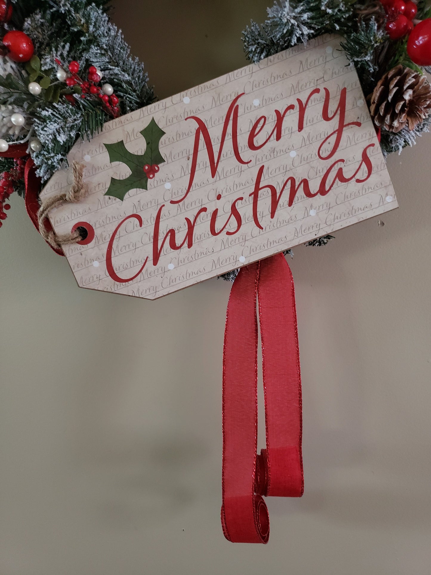 Merry Christmas Tag Evergreen Wreath