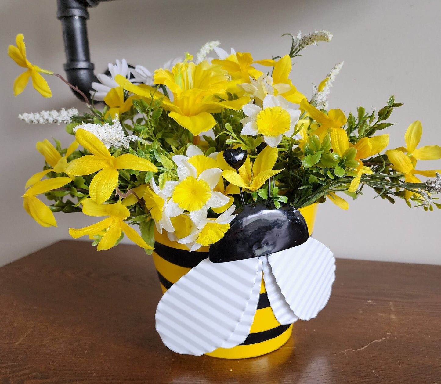 Bumblebee Arrangement