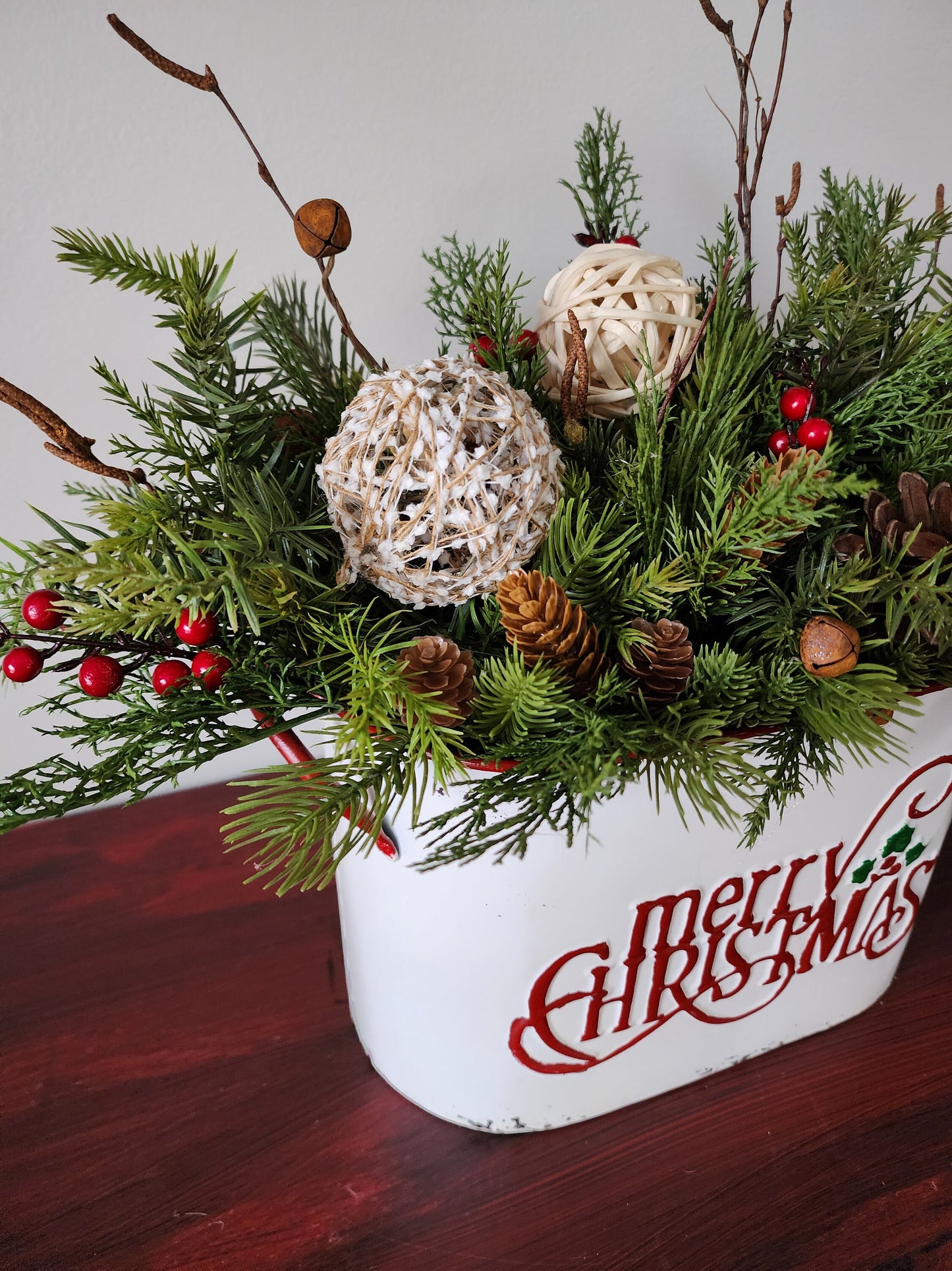 Merry Christmas Oval Metal Arrangement