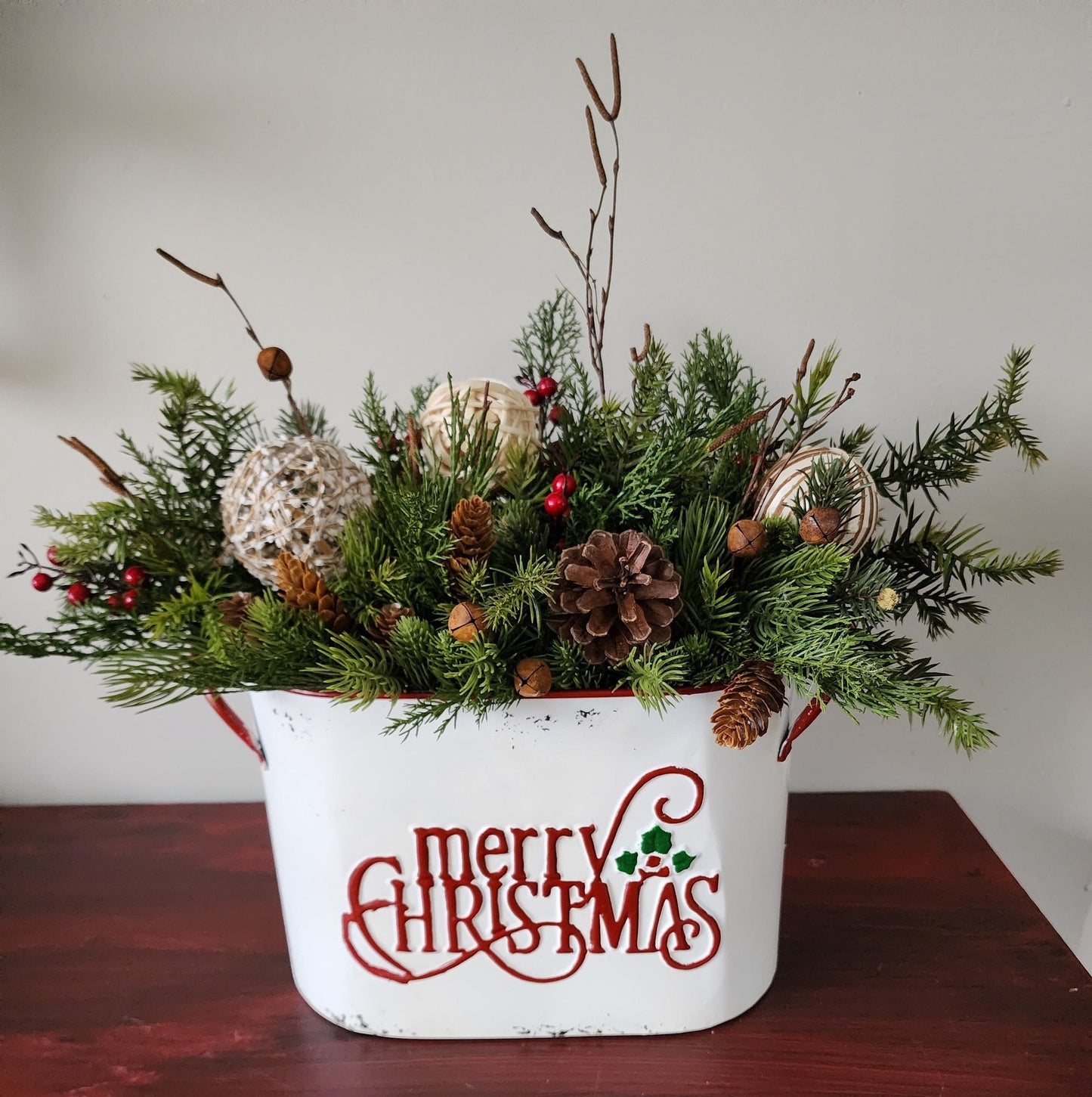 Merry Christmas Oval Metal Arrangement