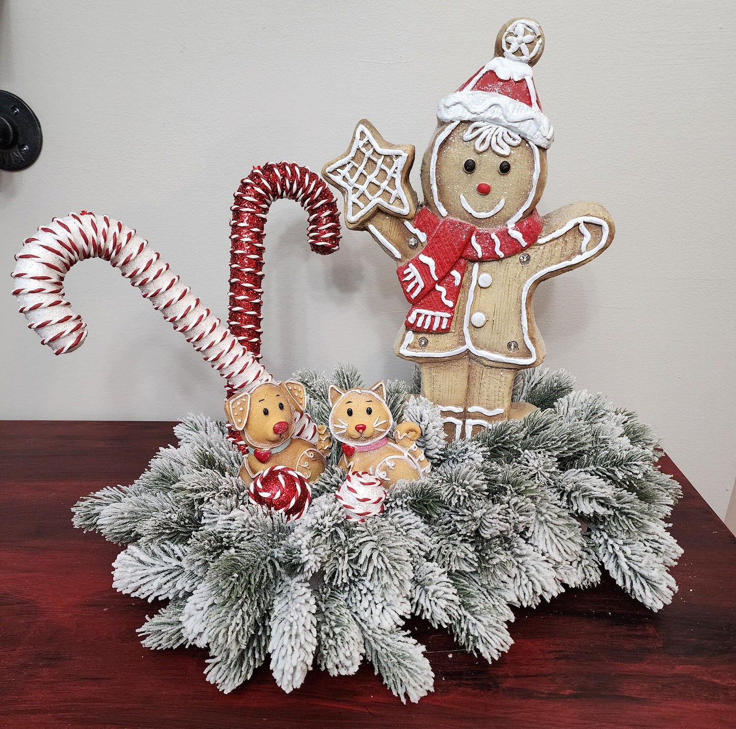 Lighted Gingerbread Family Centerpiece