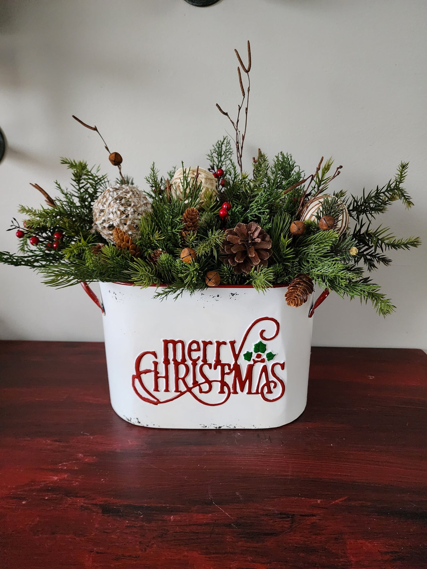 Merry Christmas Oval Metal Arrangement