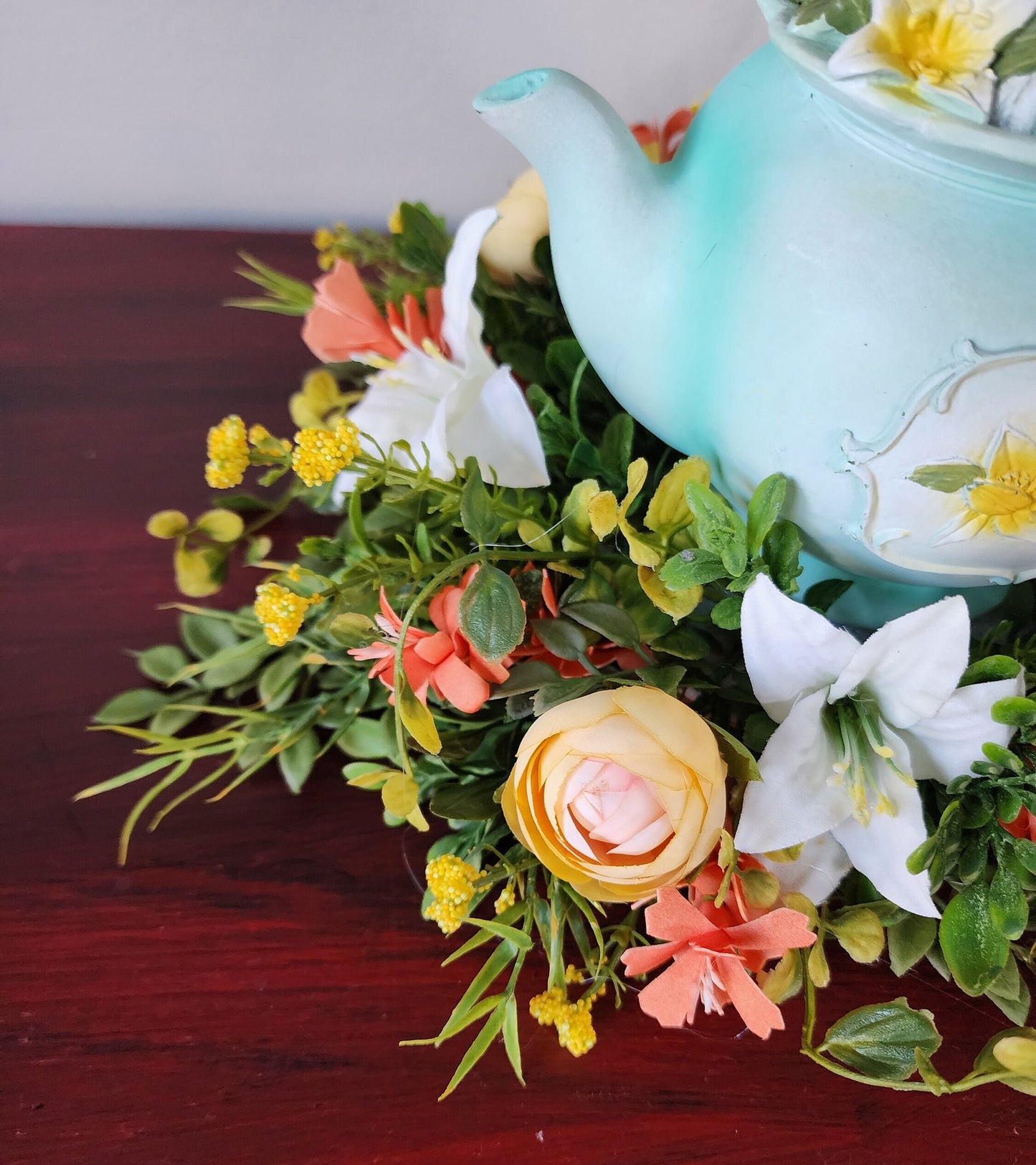 Tea Loving Bunny Centerpiece