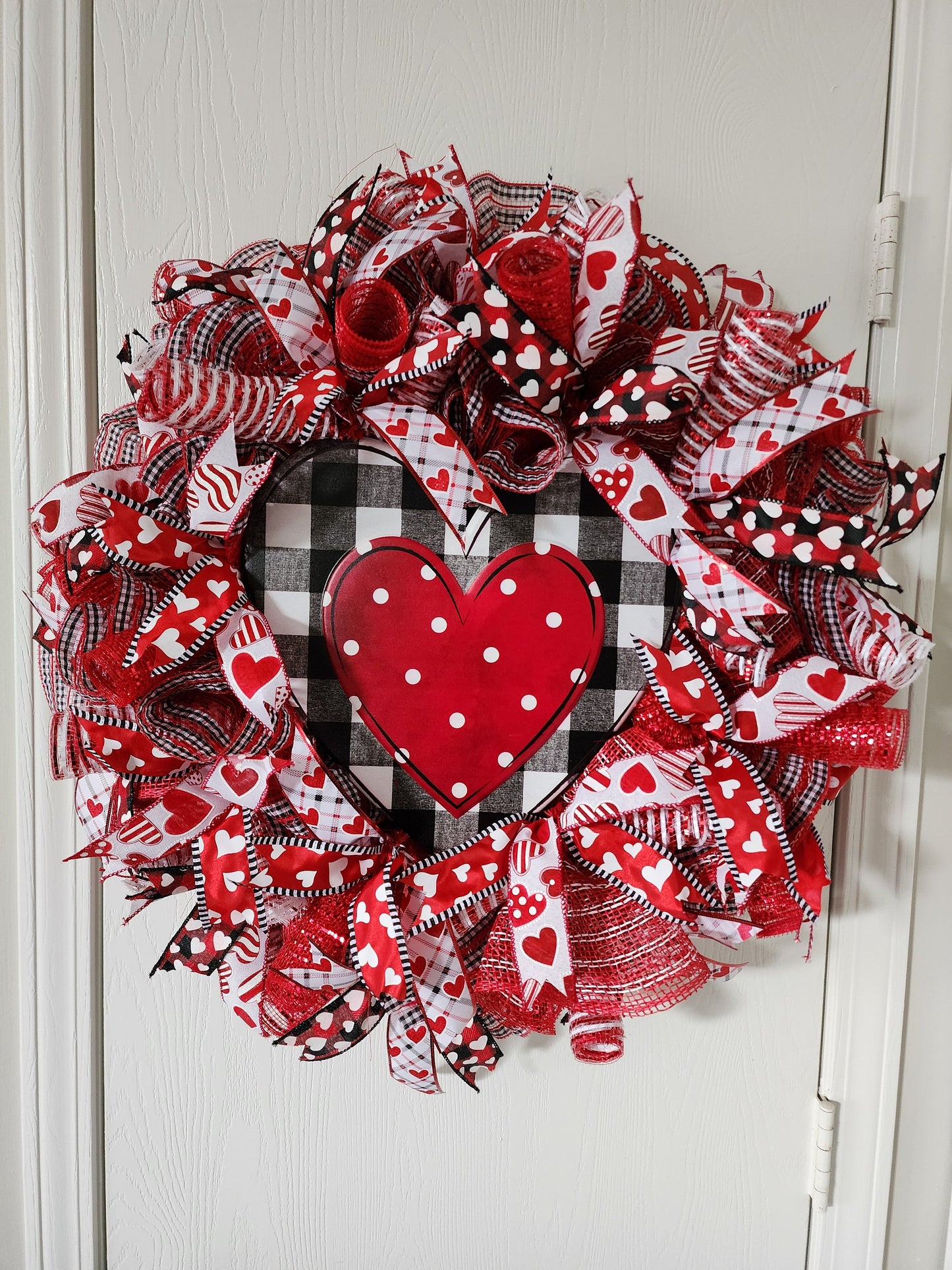 Deco Mesh Gingham Heart Wreath