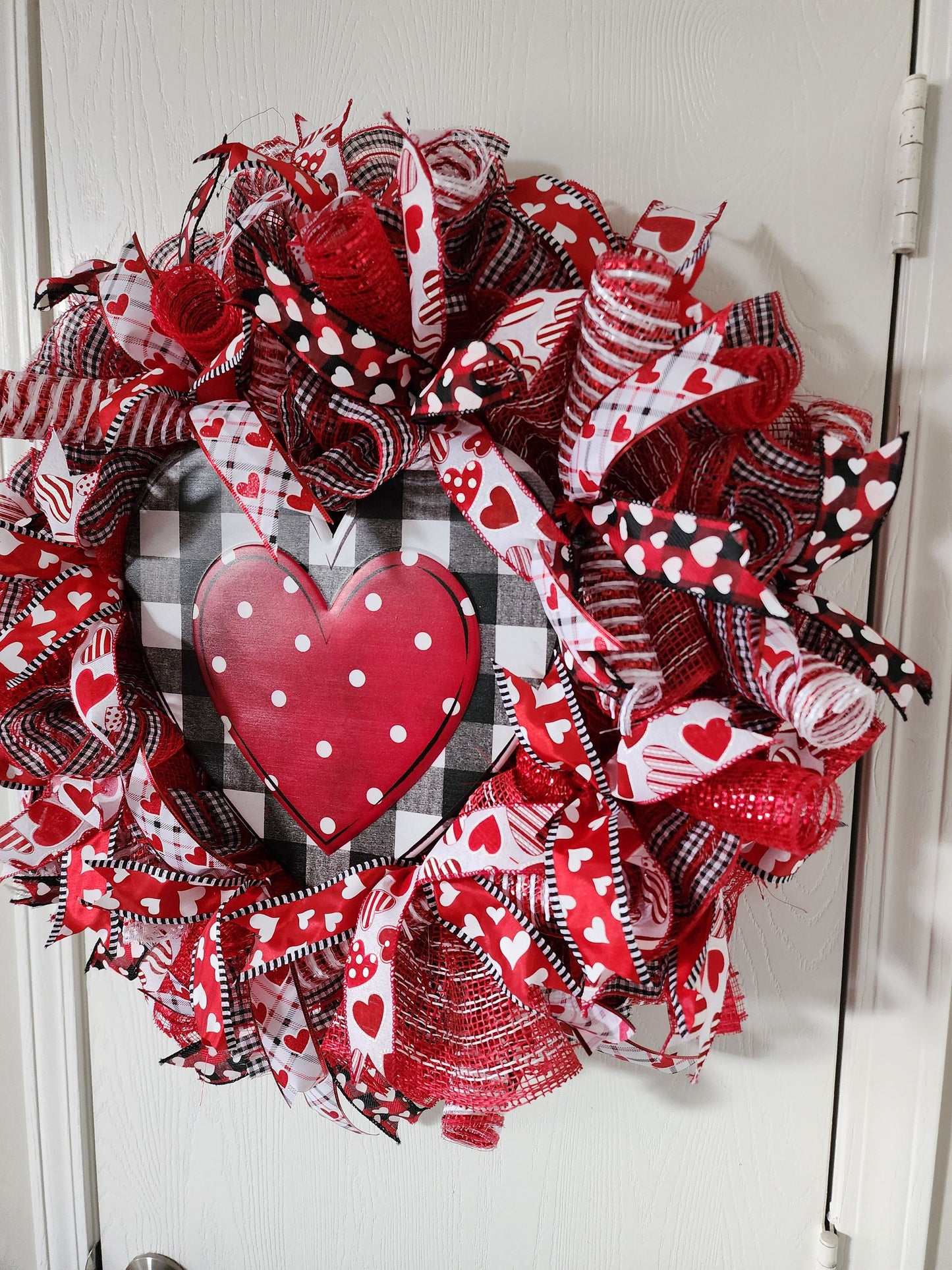 Deco Mesh Gingham Heart Wreath