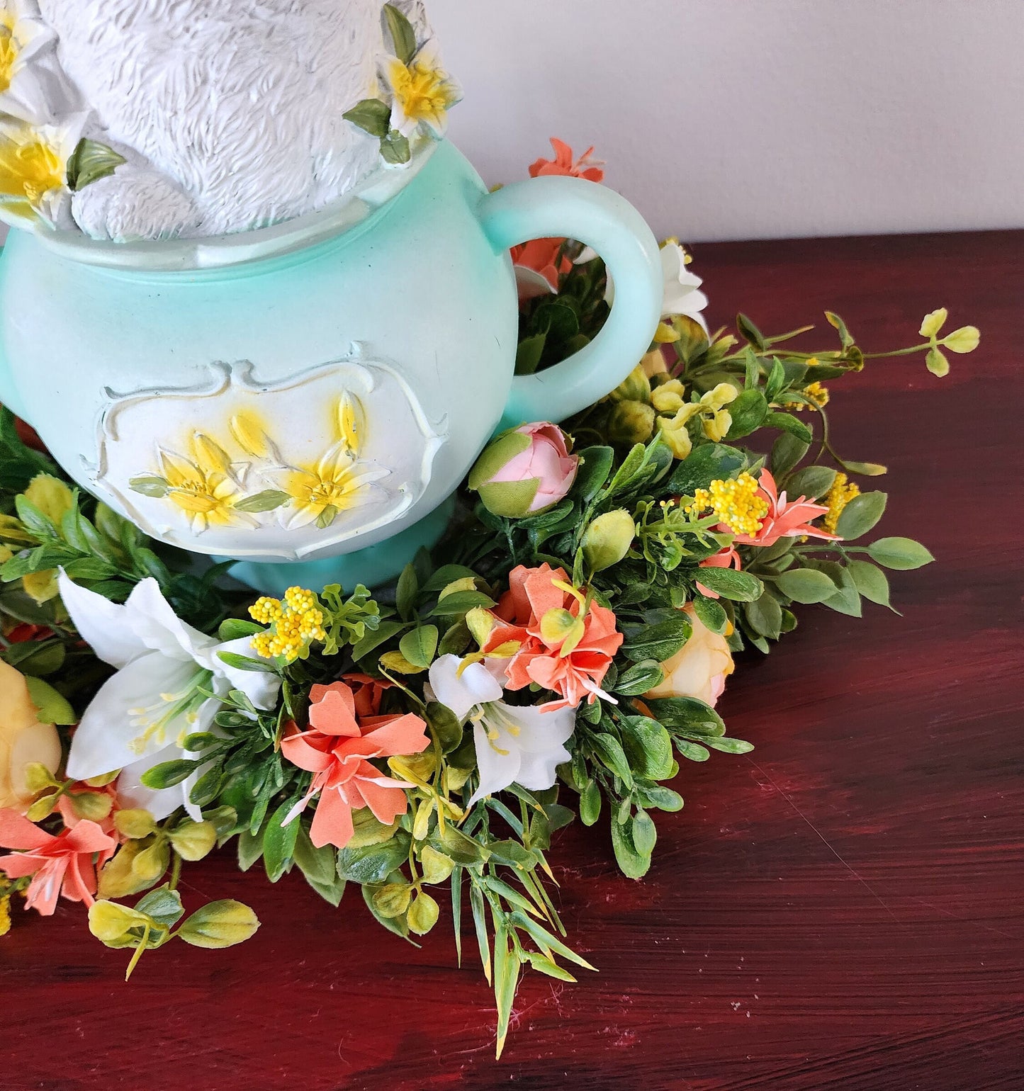 Tea Loving Bunny Centerpiece