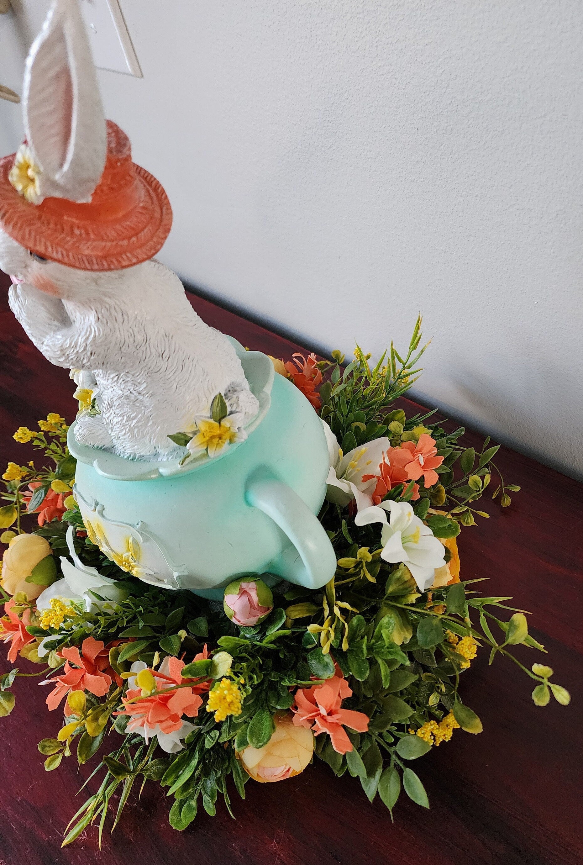 Tea Loving Bunny Centerpiece