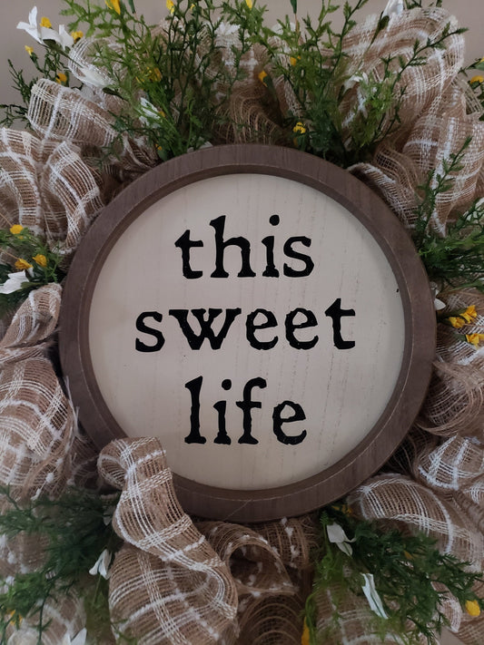 Sweet Life Mesh Wreath