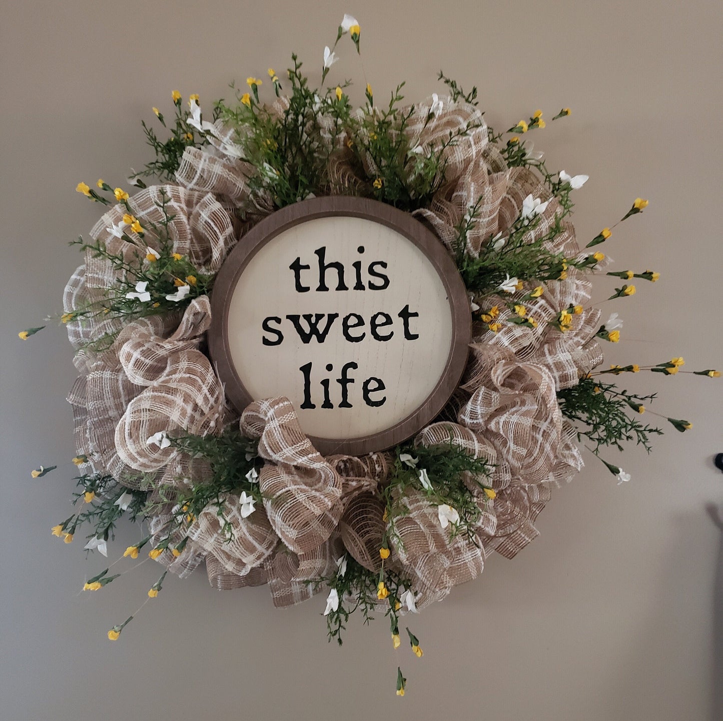 Sweet Life Mesh Wreath