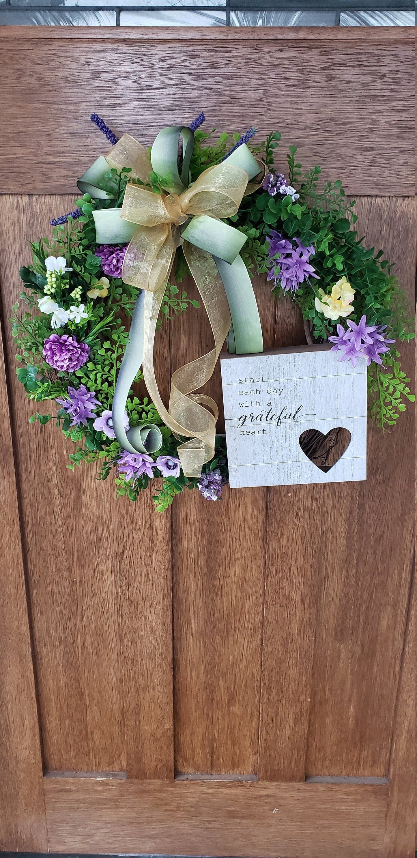 Grateful Heart Wreath | Heartwarming & Inspirational Wreath | Interior/Exterior Wreath