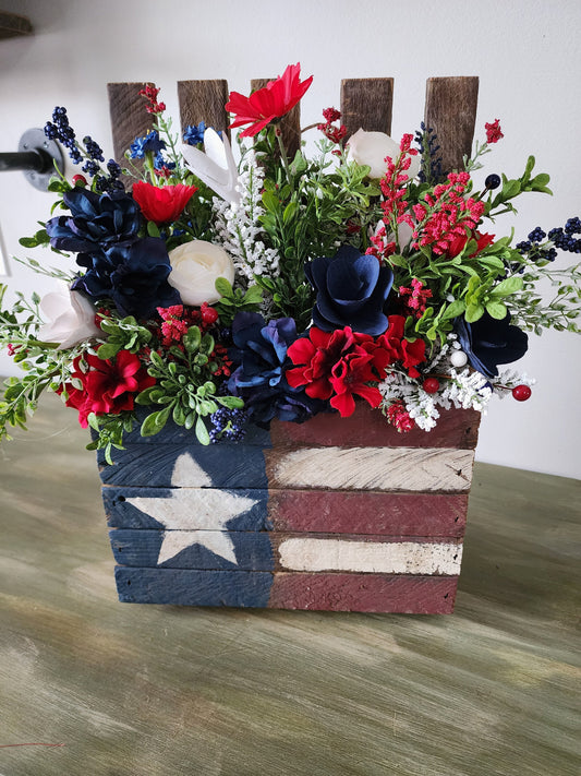 Rustic Americana Wall Hanging/Arrangement