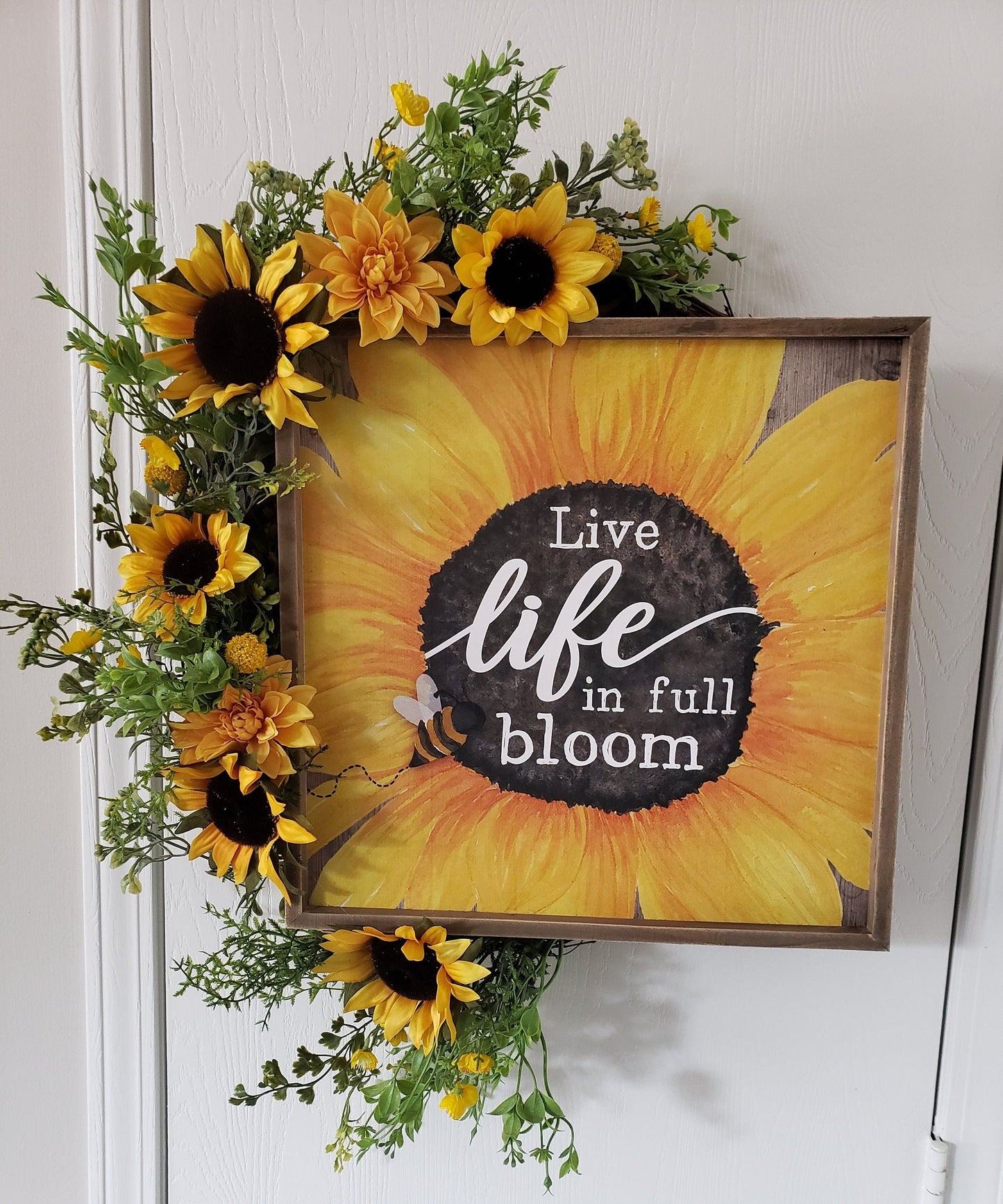 Live Life in Full Bloom Wreath