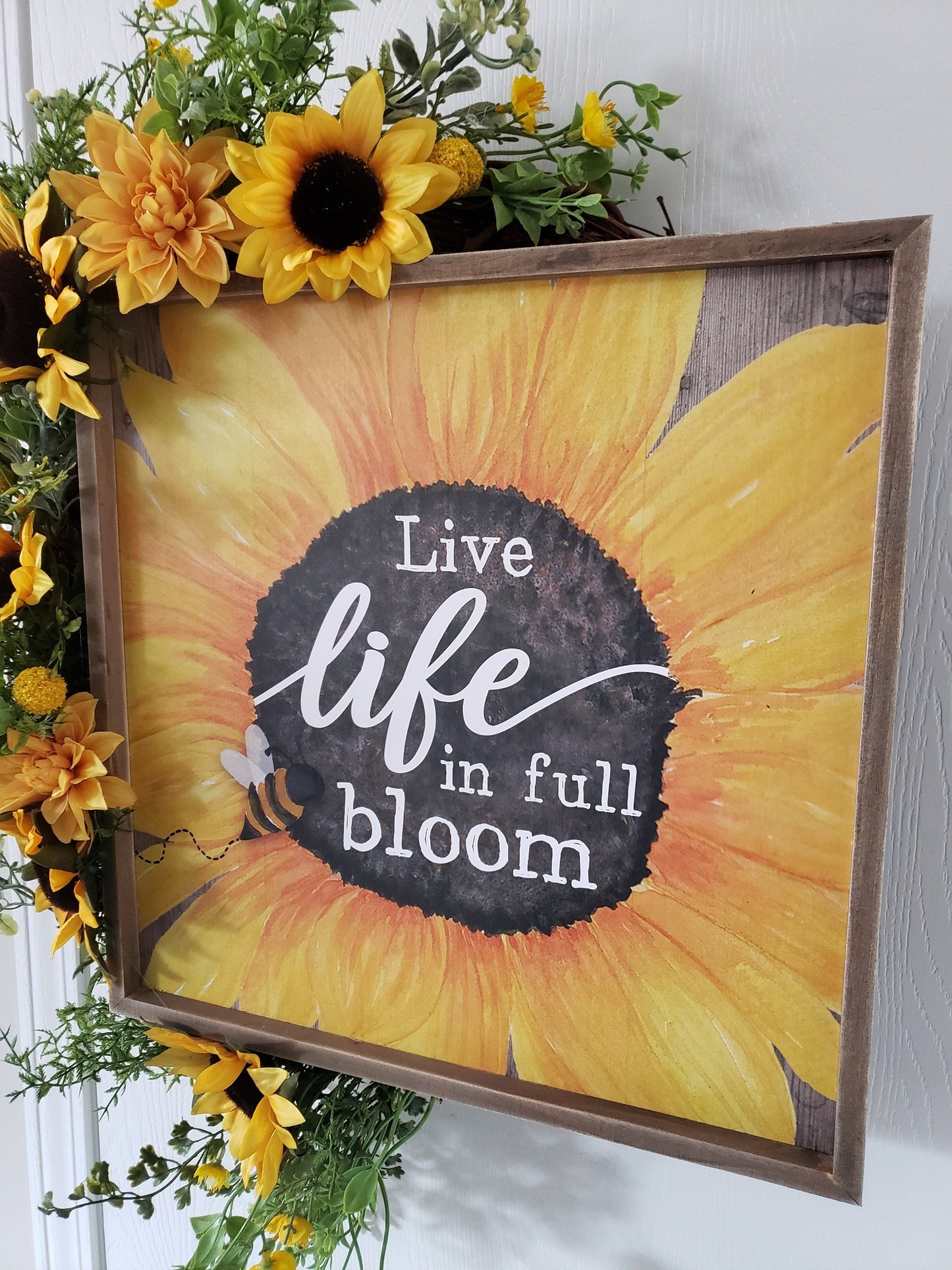 Live Life in Full Bloom Wreath