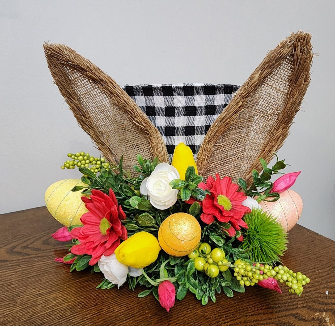 Easter Top Hat Centerpiece