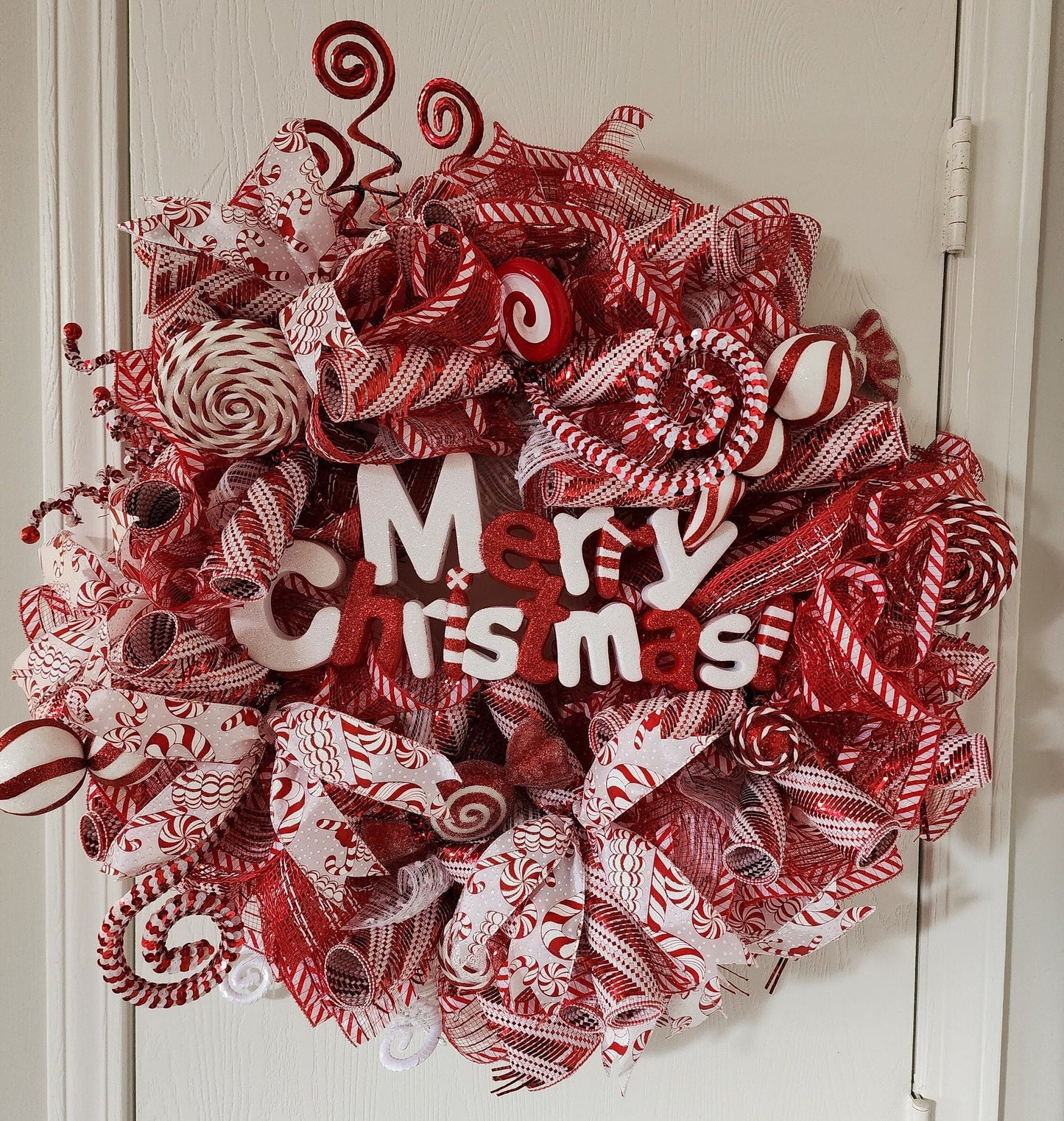 Peppermint Christmas Mesh Wreath