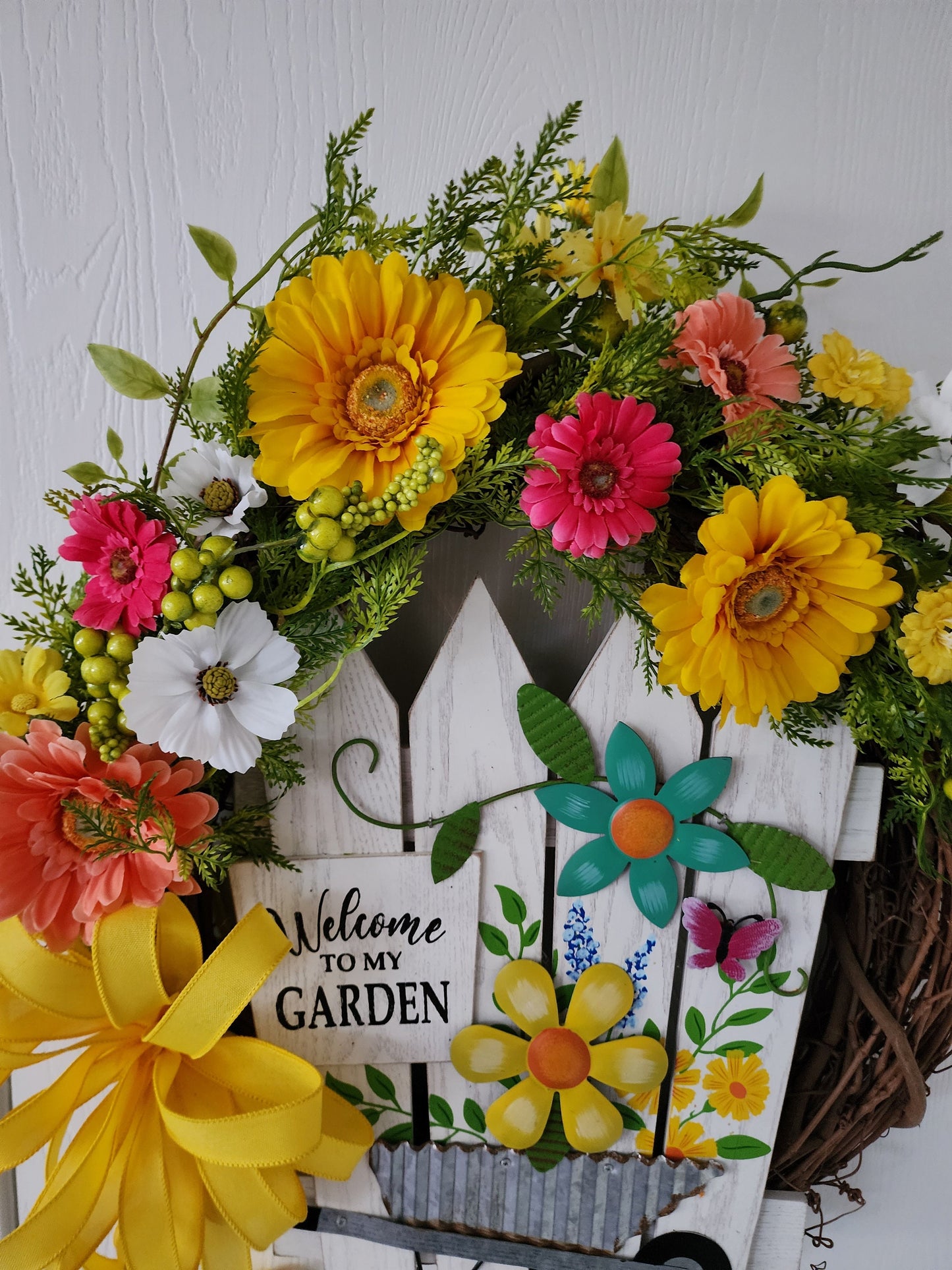 Welcome to my Garden Grapevine Wreath | Spring Garden Wreath