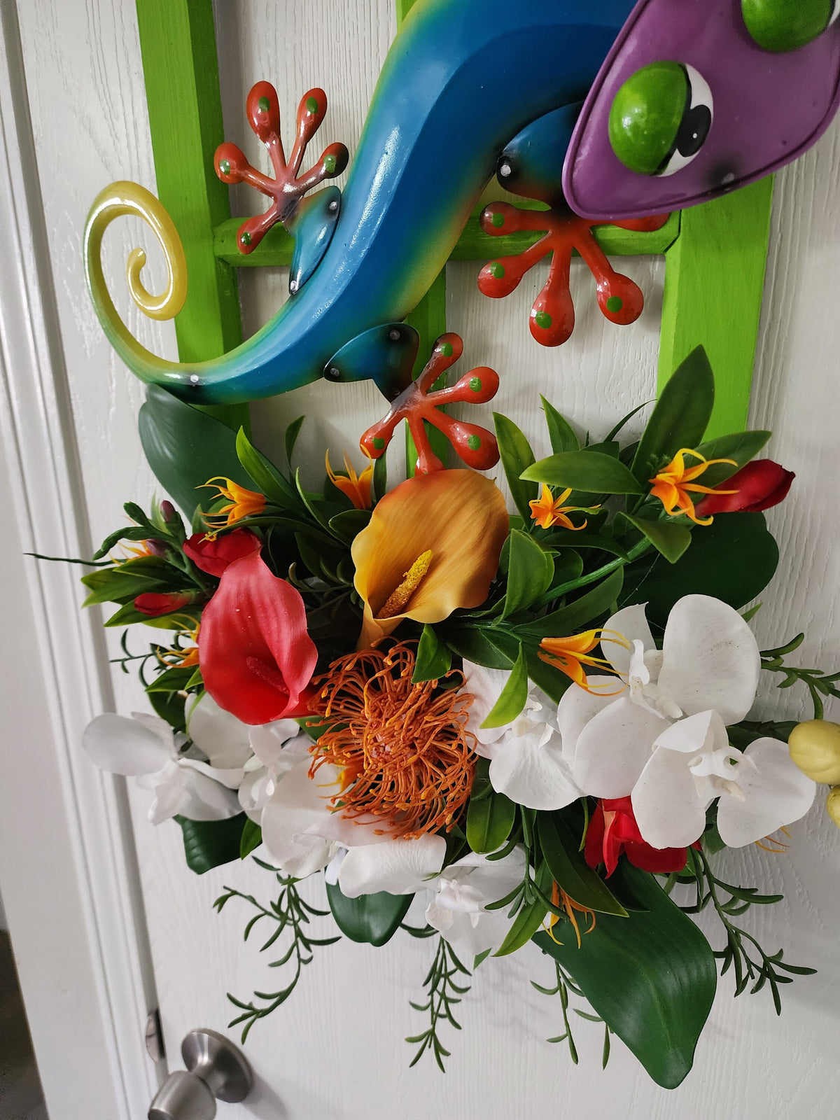 Island Lizard Wall Hanging