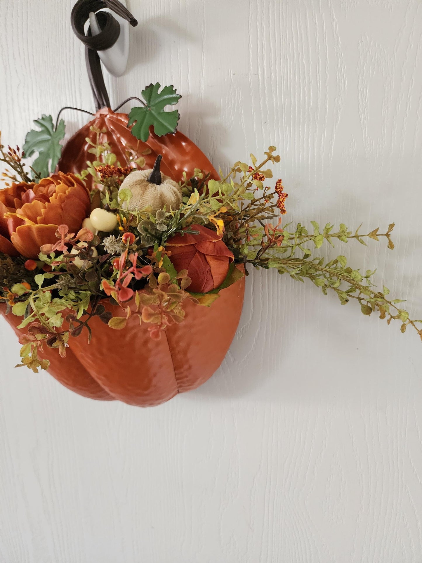 Metal Pumpkin Wall Basket