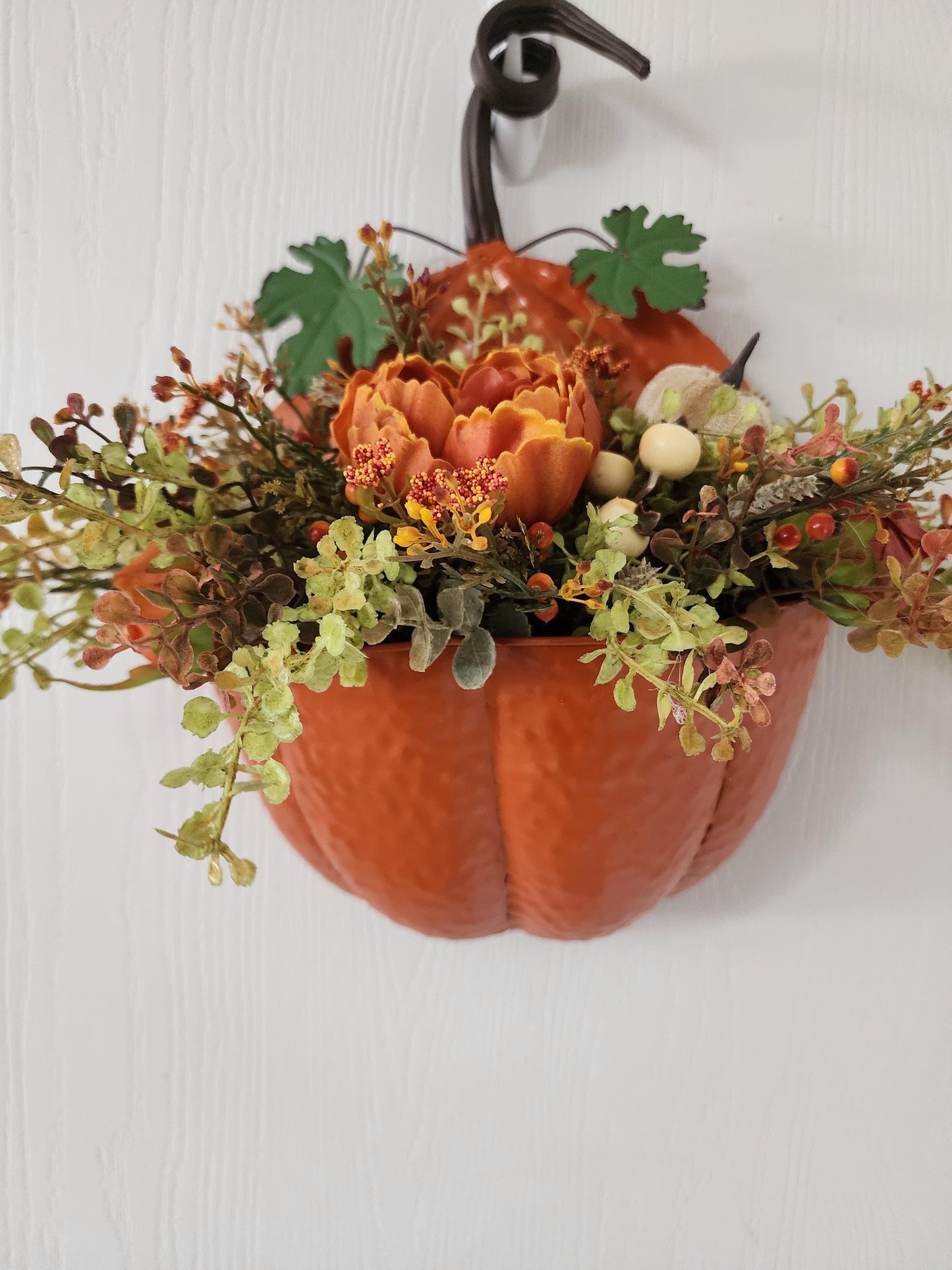 Metal Pumpkin Wall Basket