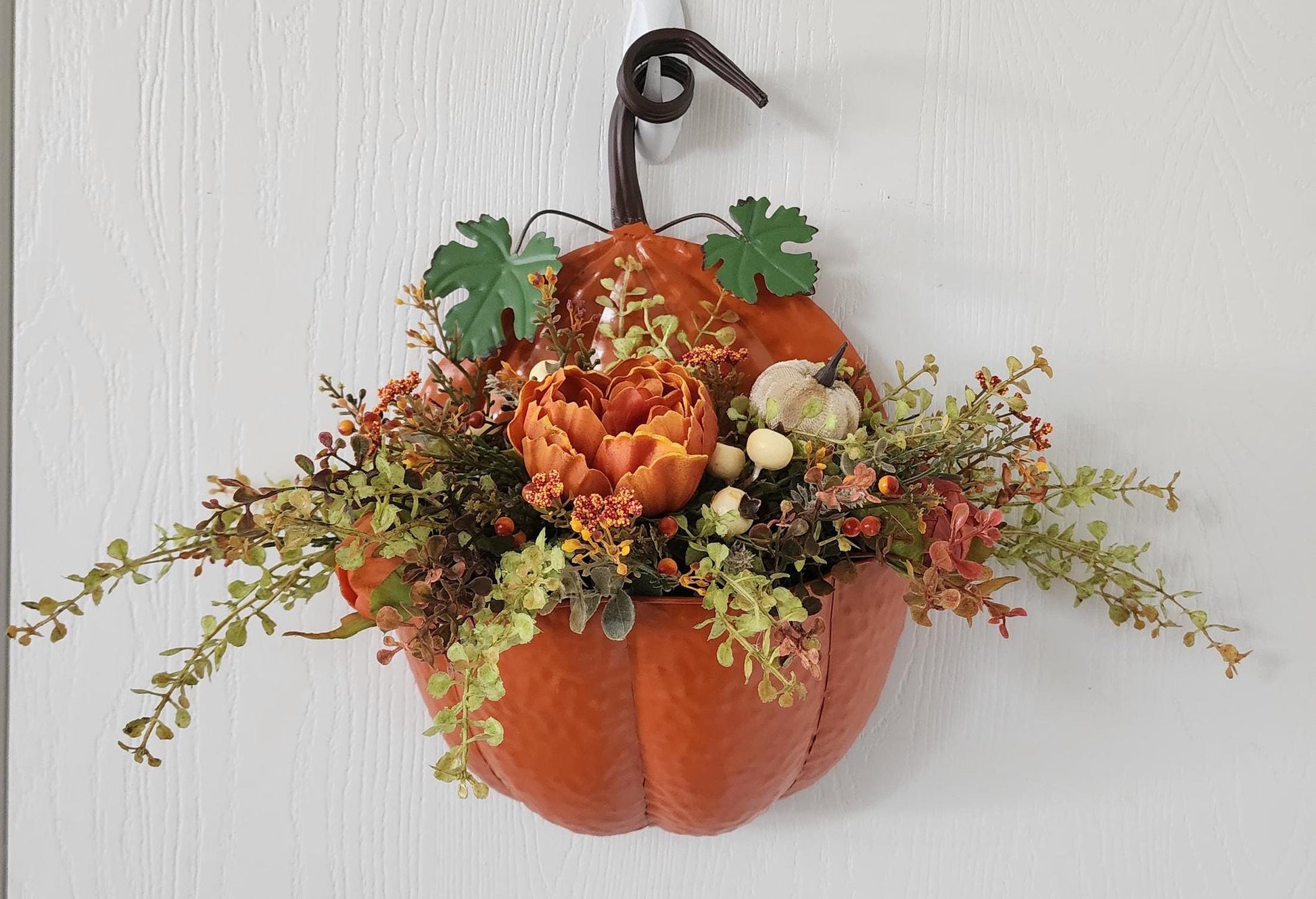 Metal Pumpkin Wall Basket
