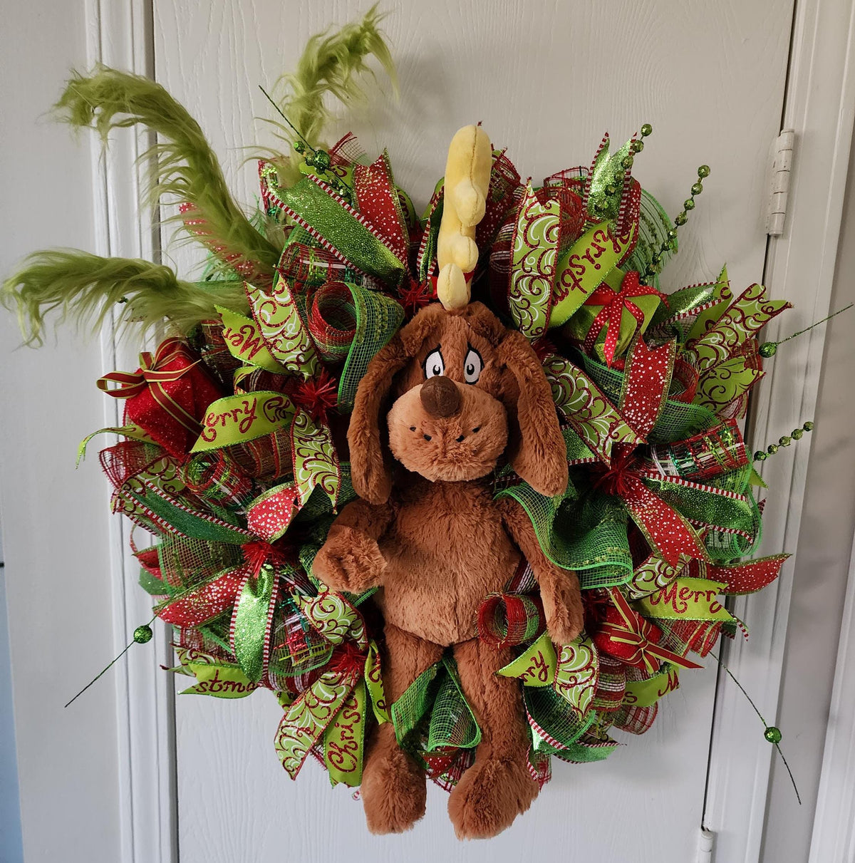 Max Deco Mesh Wreath