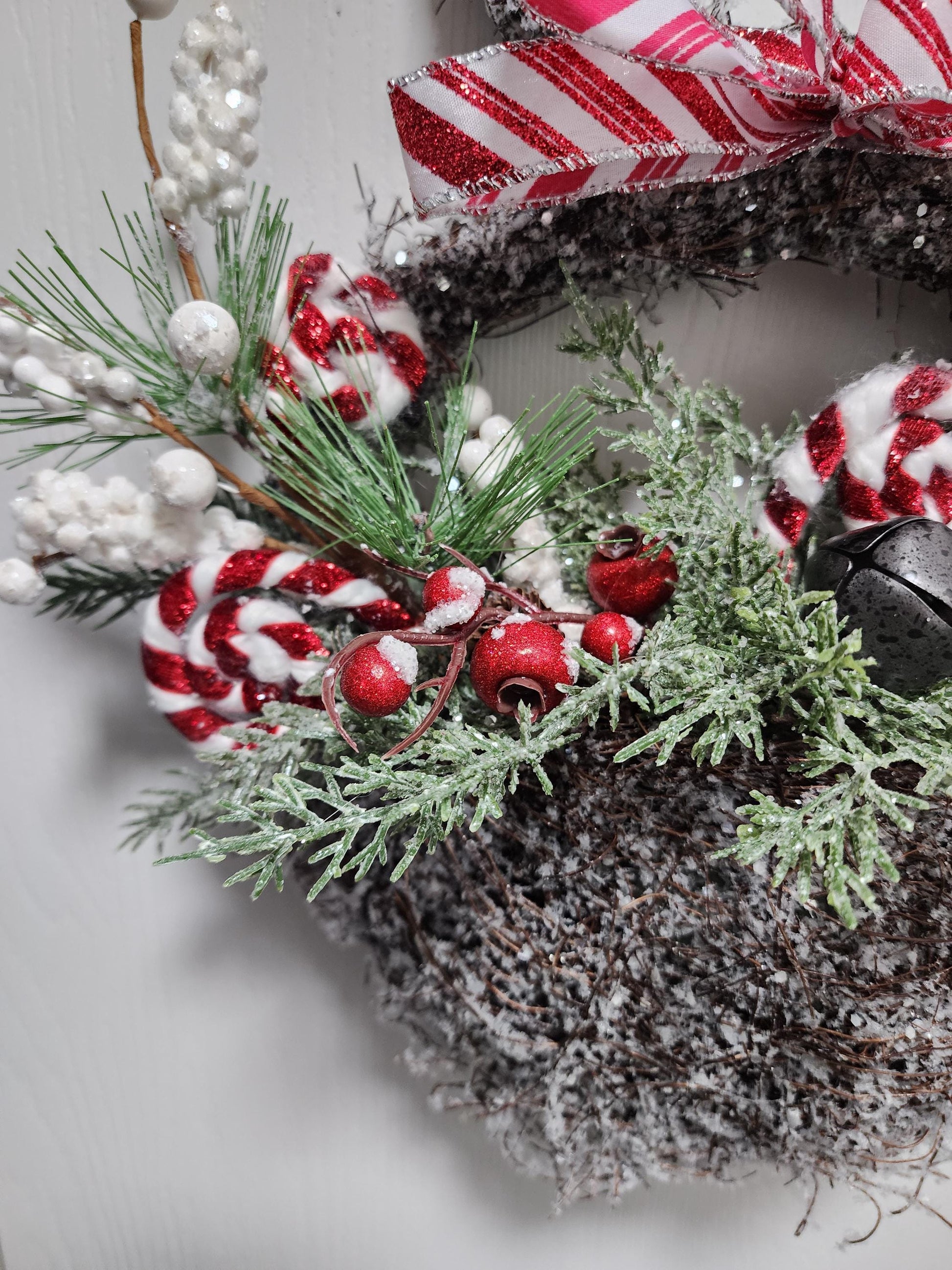 Glittery Snowman Wall Basket