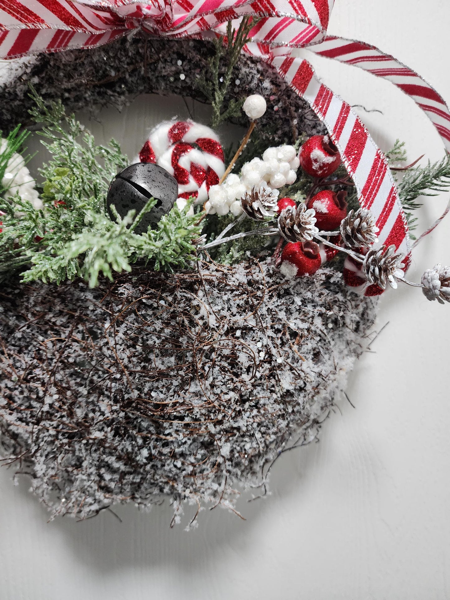 Glittery Snowman Wall Basket