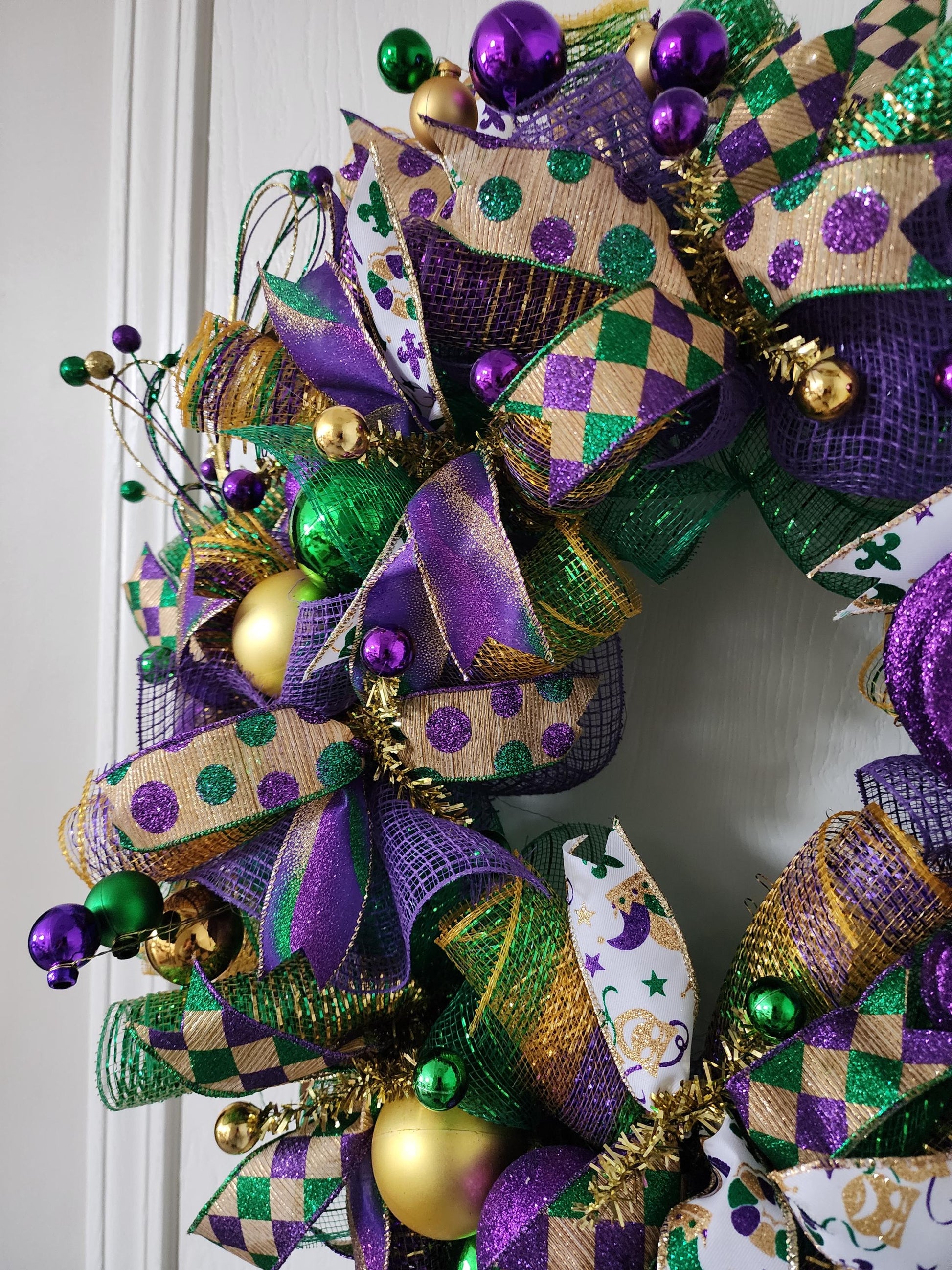 Mardi Gras Celebration Mesh Wreath