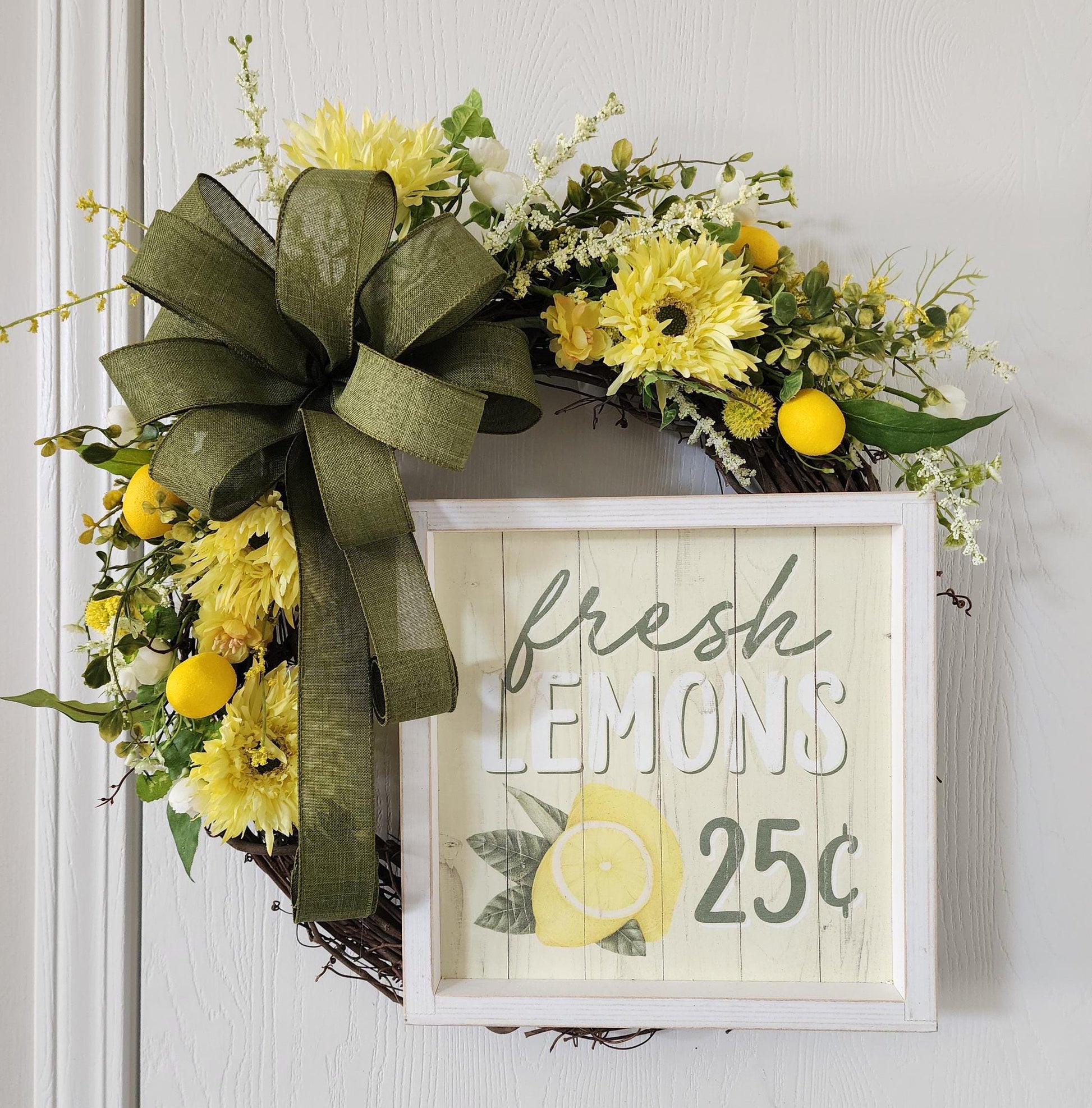 Fresh Lemons Wreath
