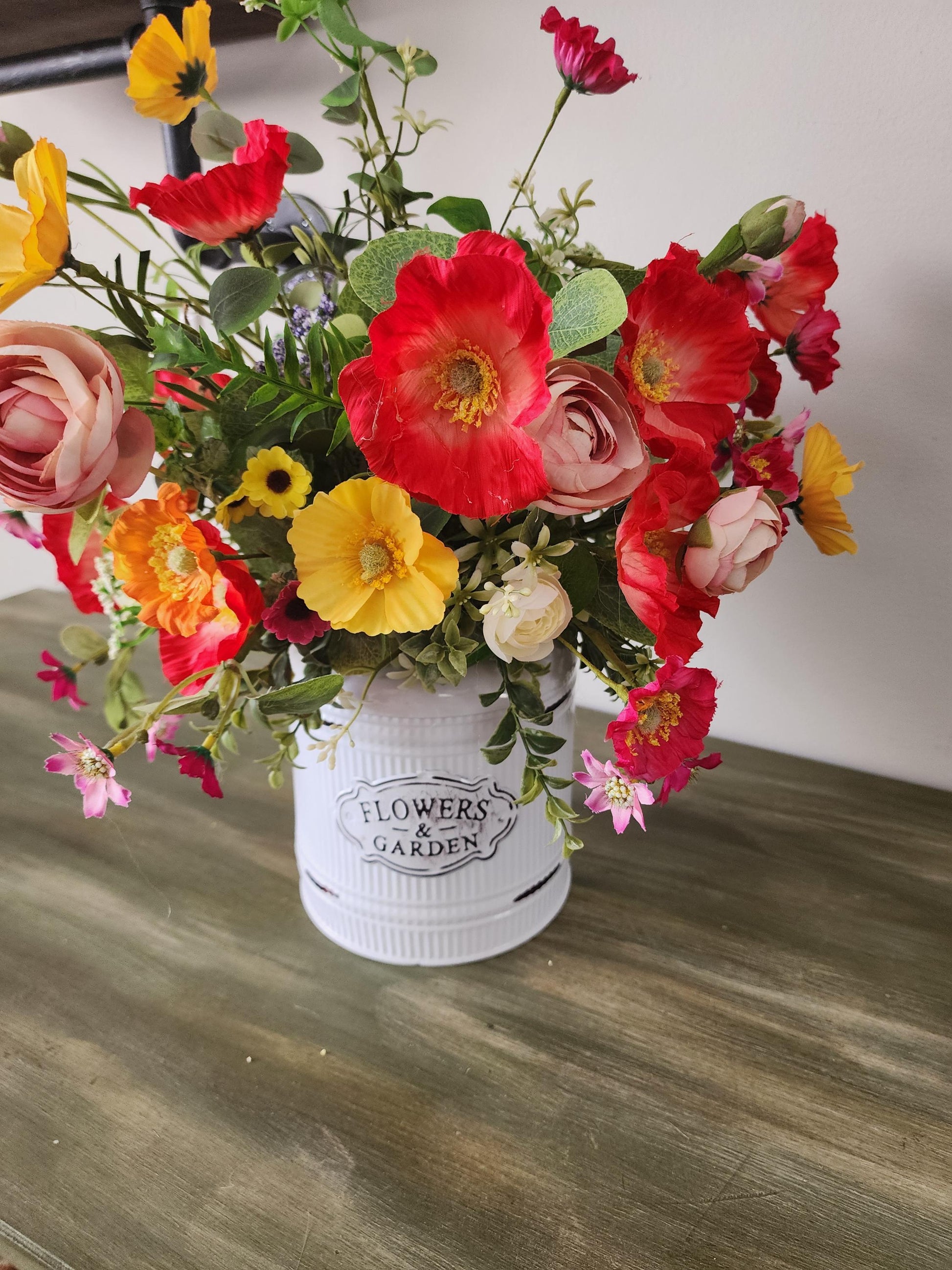 Country Chic Wildflower Arrangement
