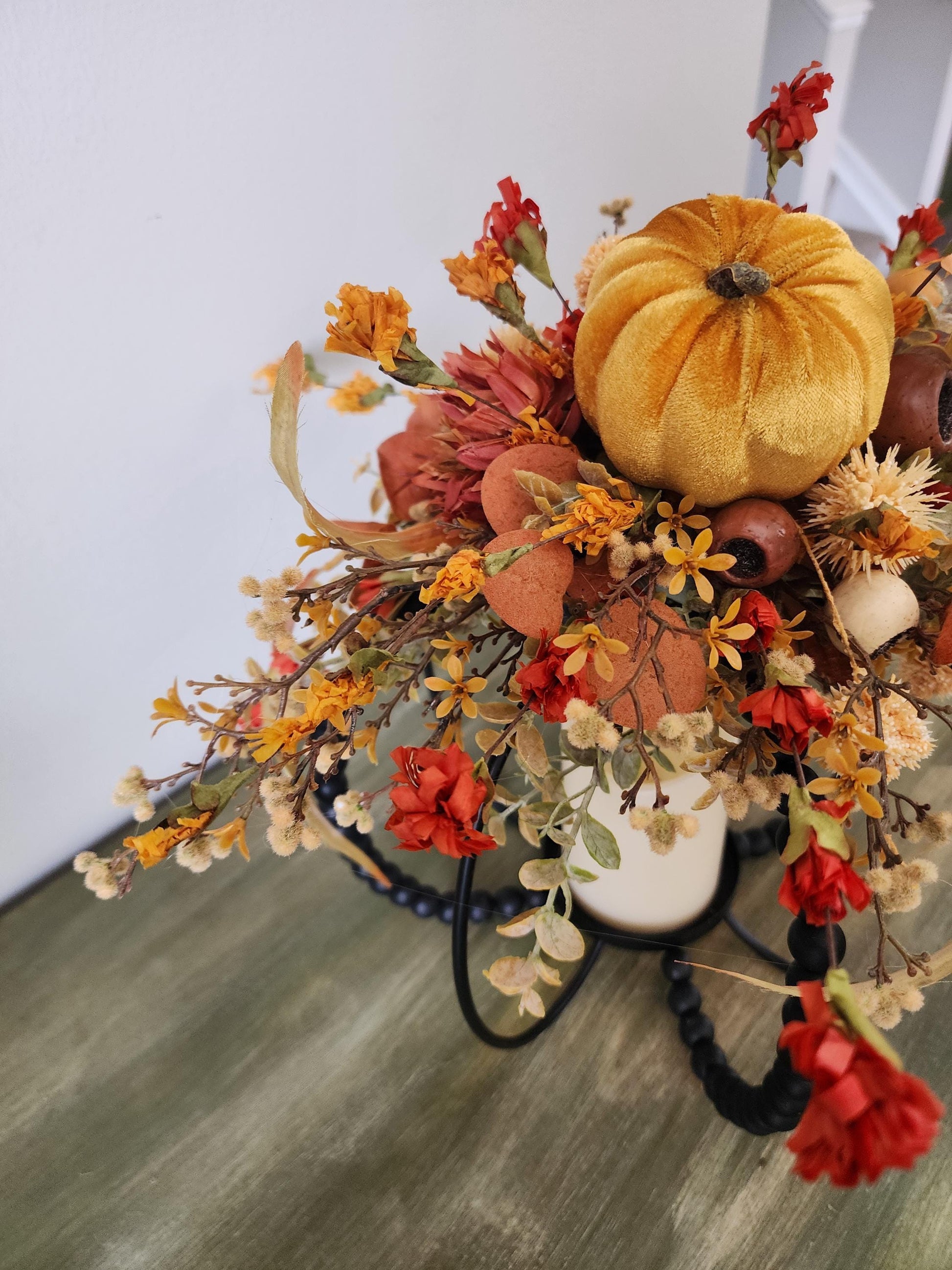 Bead and Wire Pumpkin Centerpiece