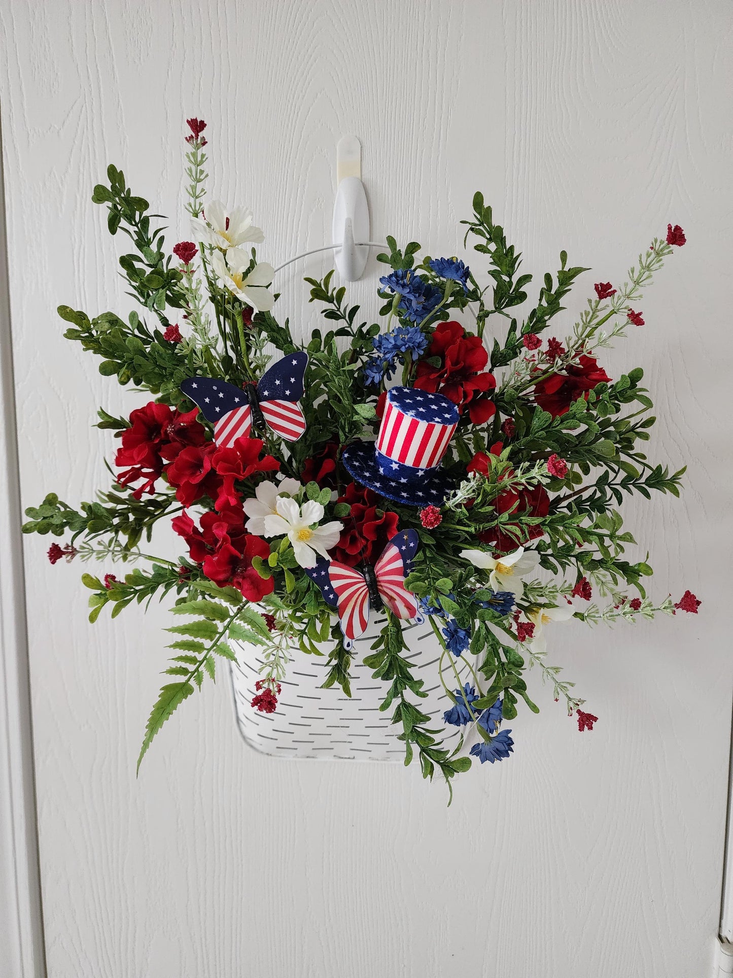 Patriotic Wall Basket