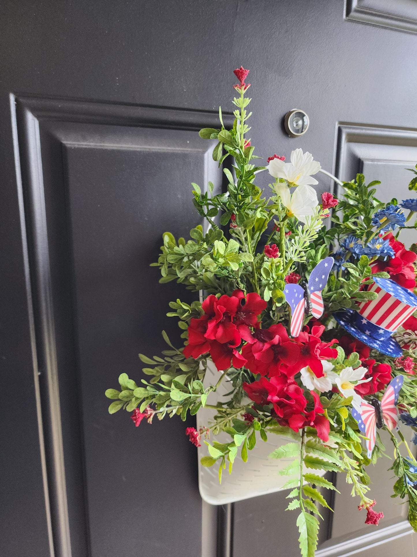 Patriotic Wall Basket