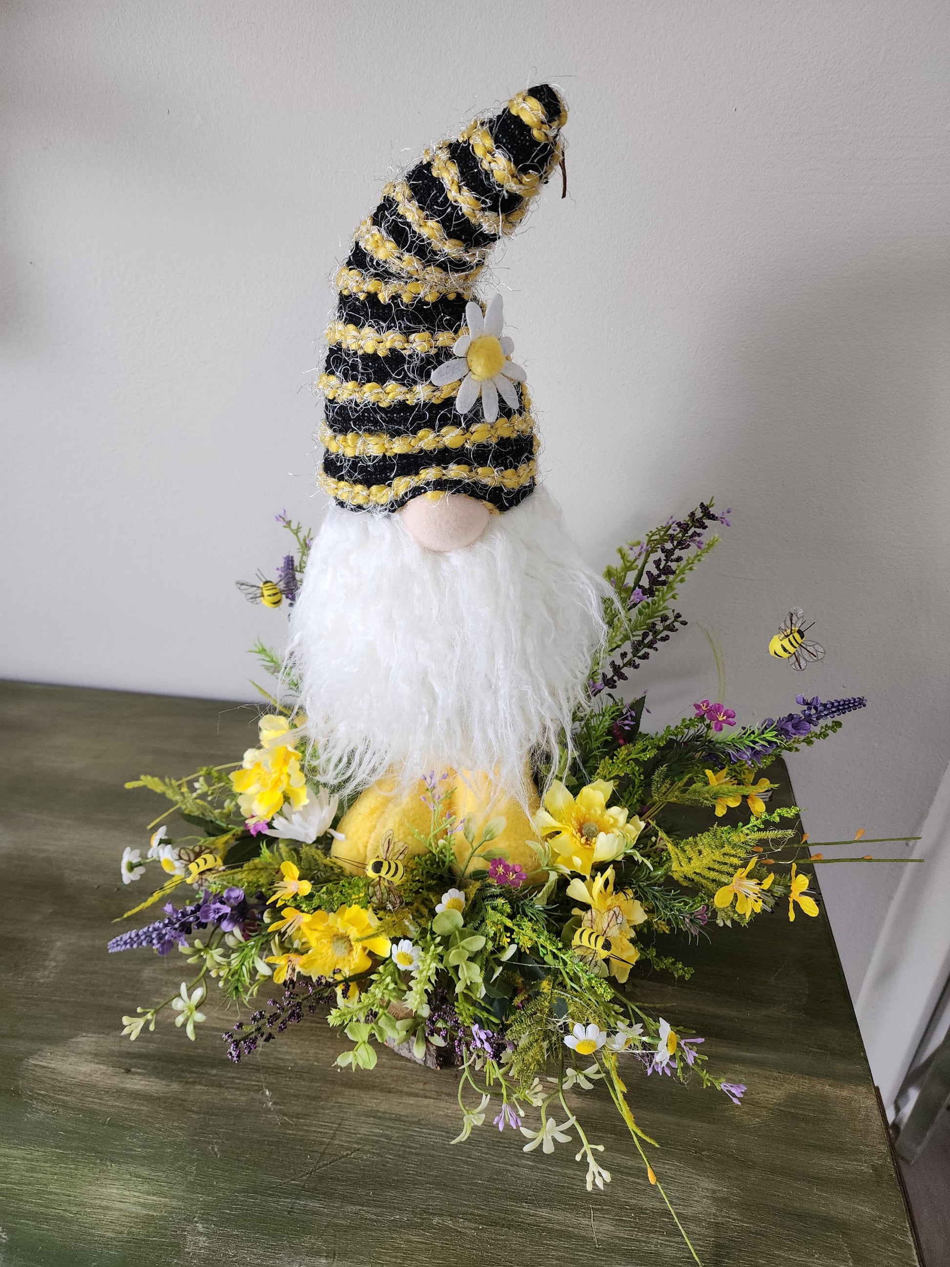 Summery Honey Bee Gnome