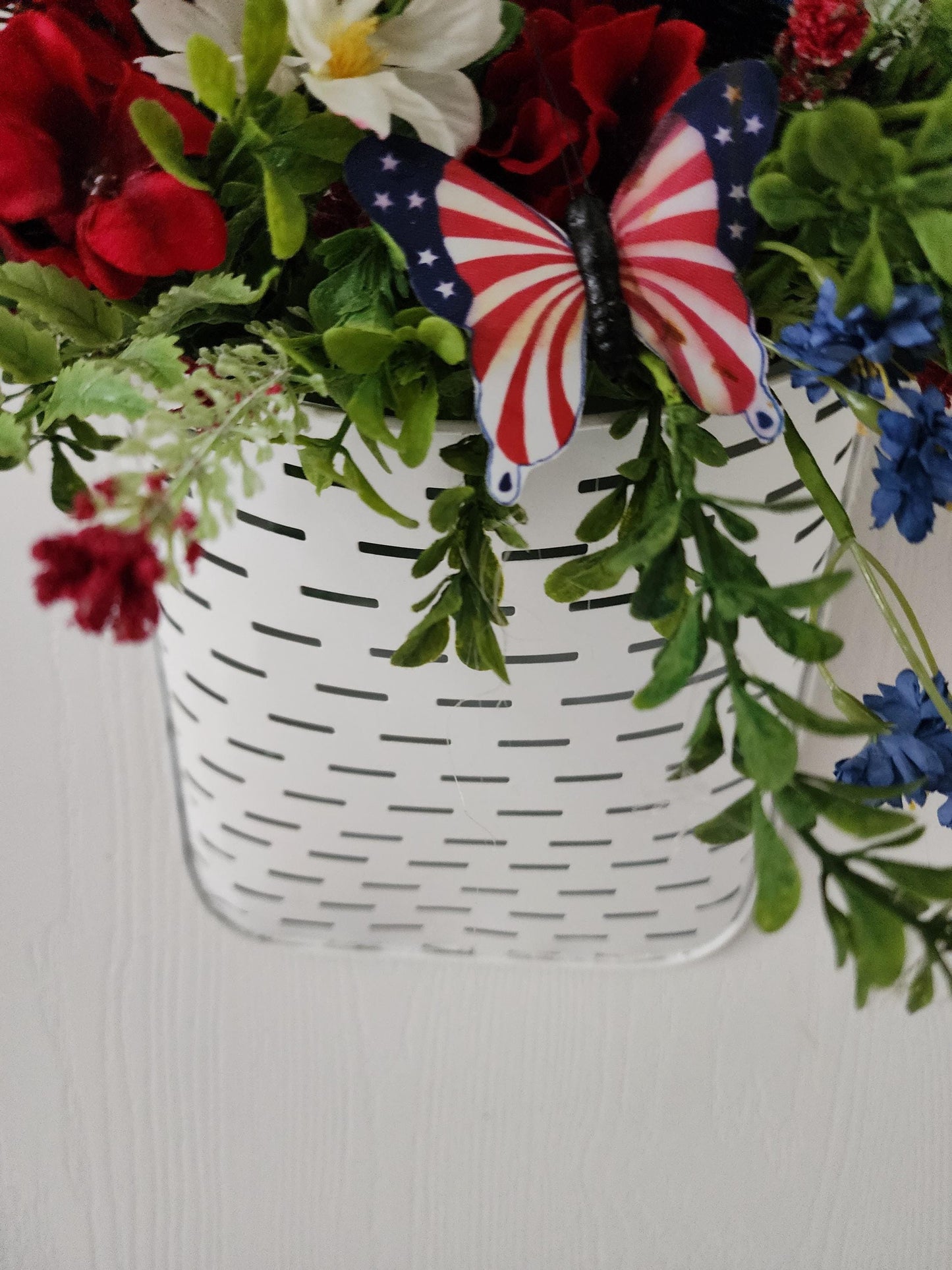 Patriotic Wall Basket