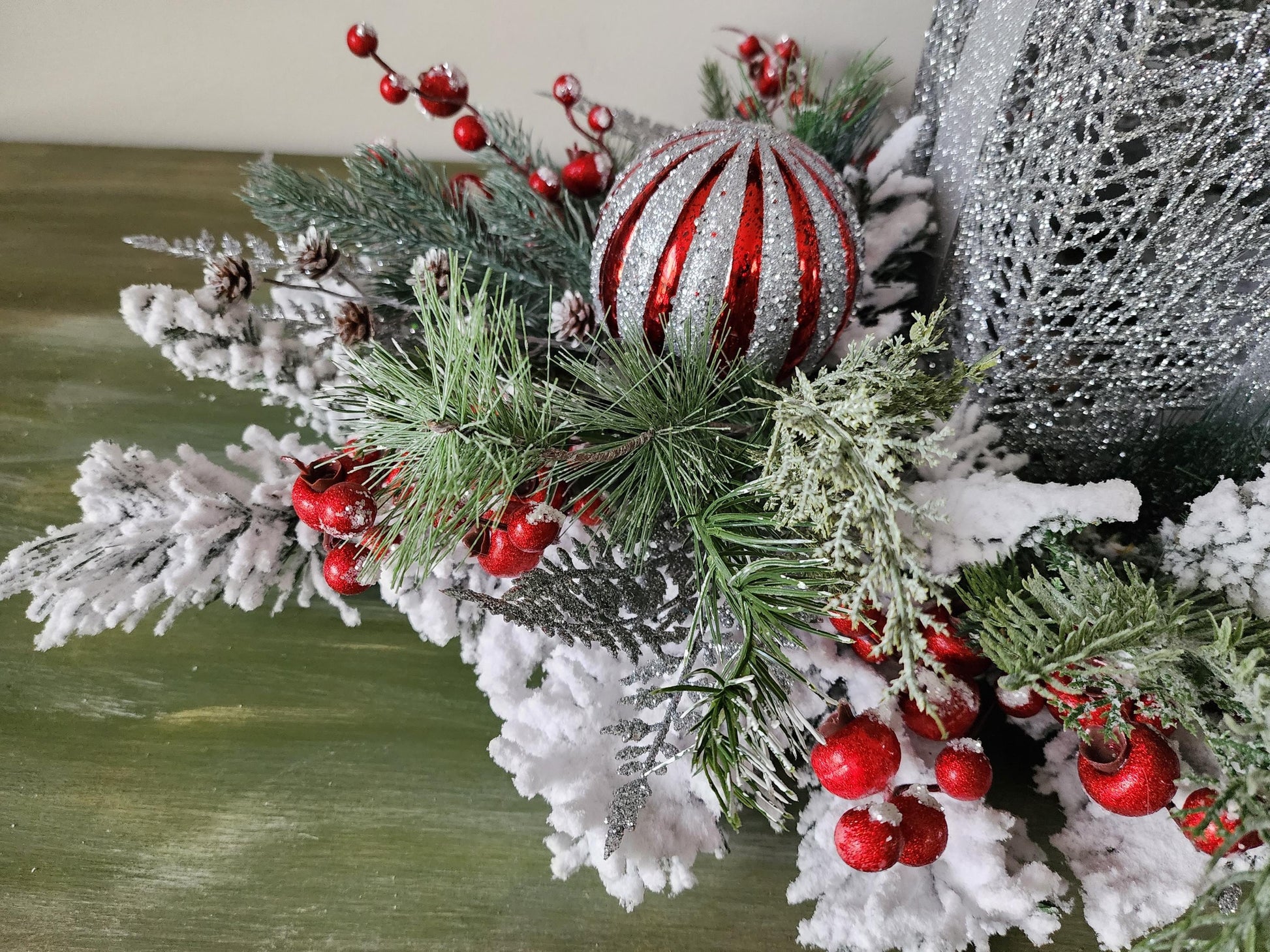 Silver Gift Box Centerpiece