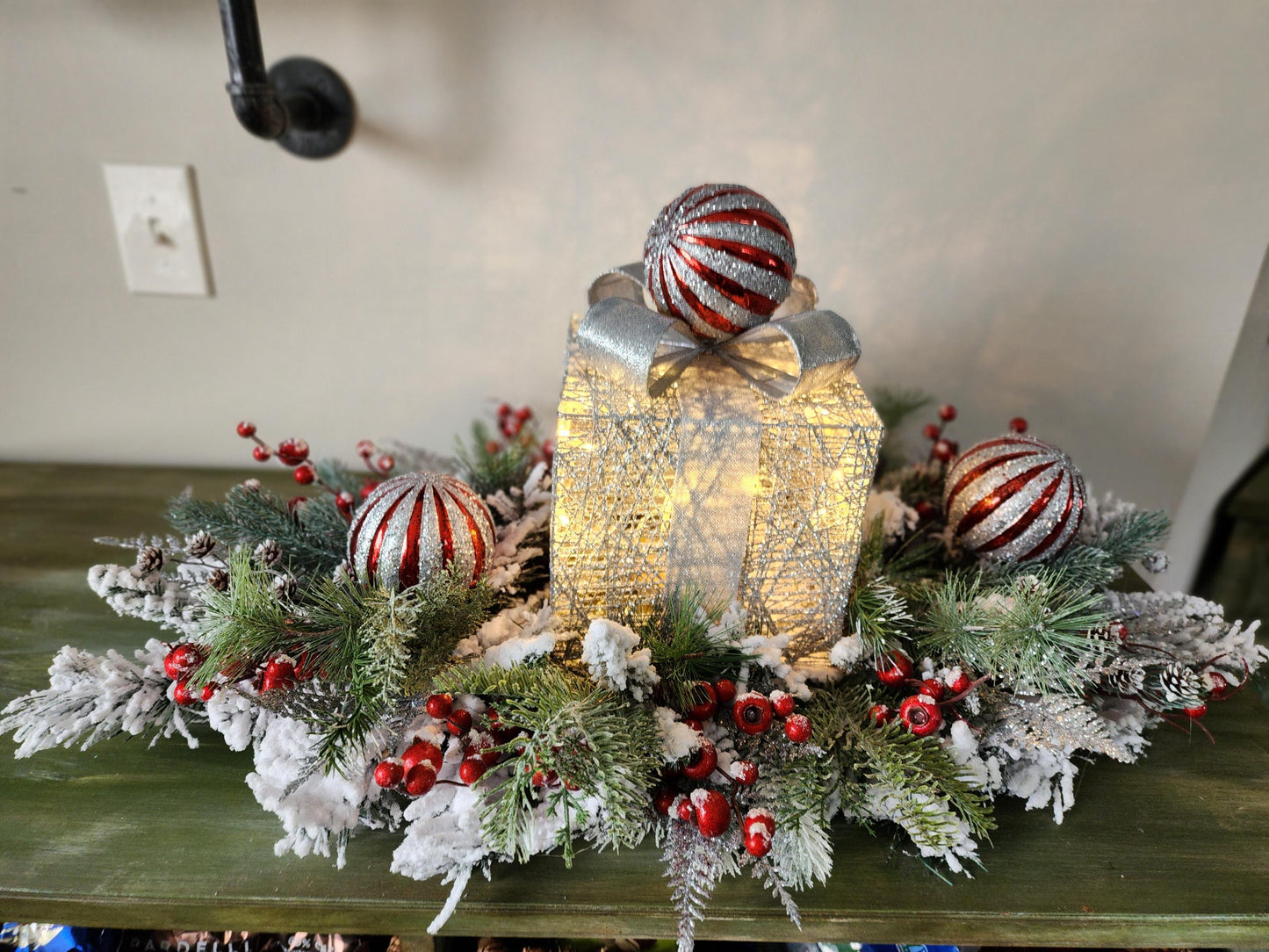 Silver Gift Box Centerpiece