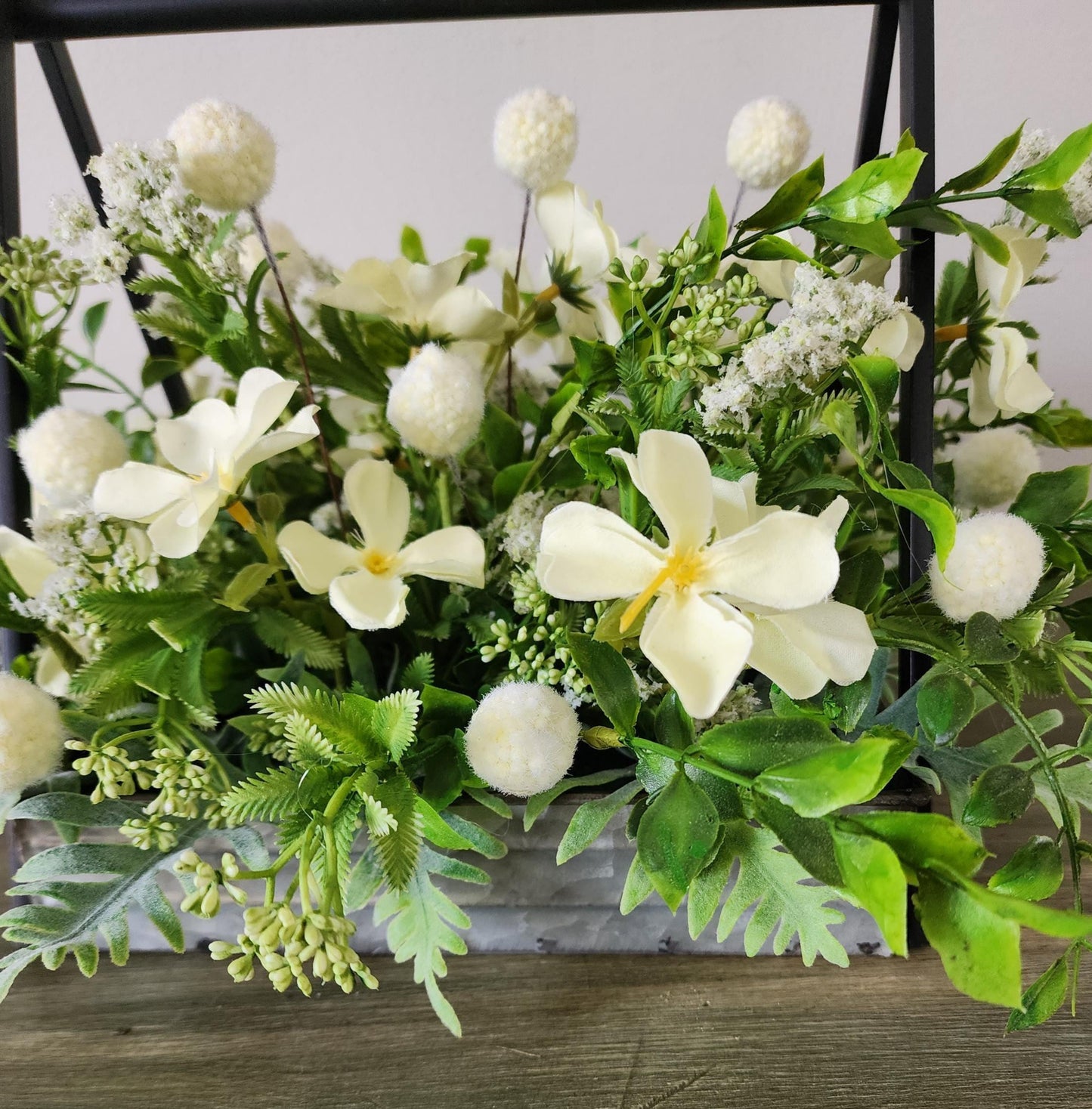 Soft Yellow & Cream A-Frame Style Centerpiece
