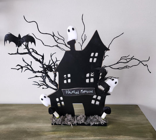 Ghosts of Hollow House