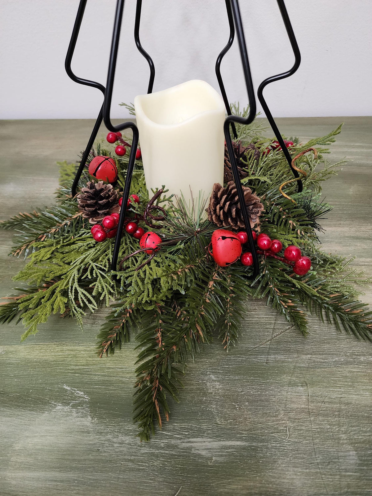 Christmas in Silhouette | Metal Christmas Tree Decoration