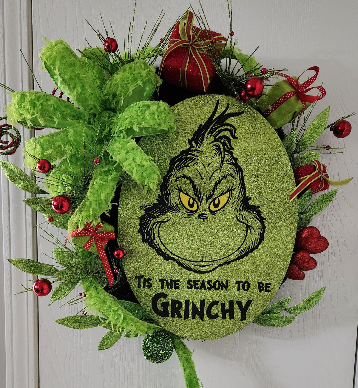 Resting Holiday Face | Fun Christmas Wreath