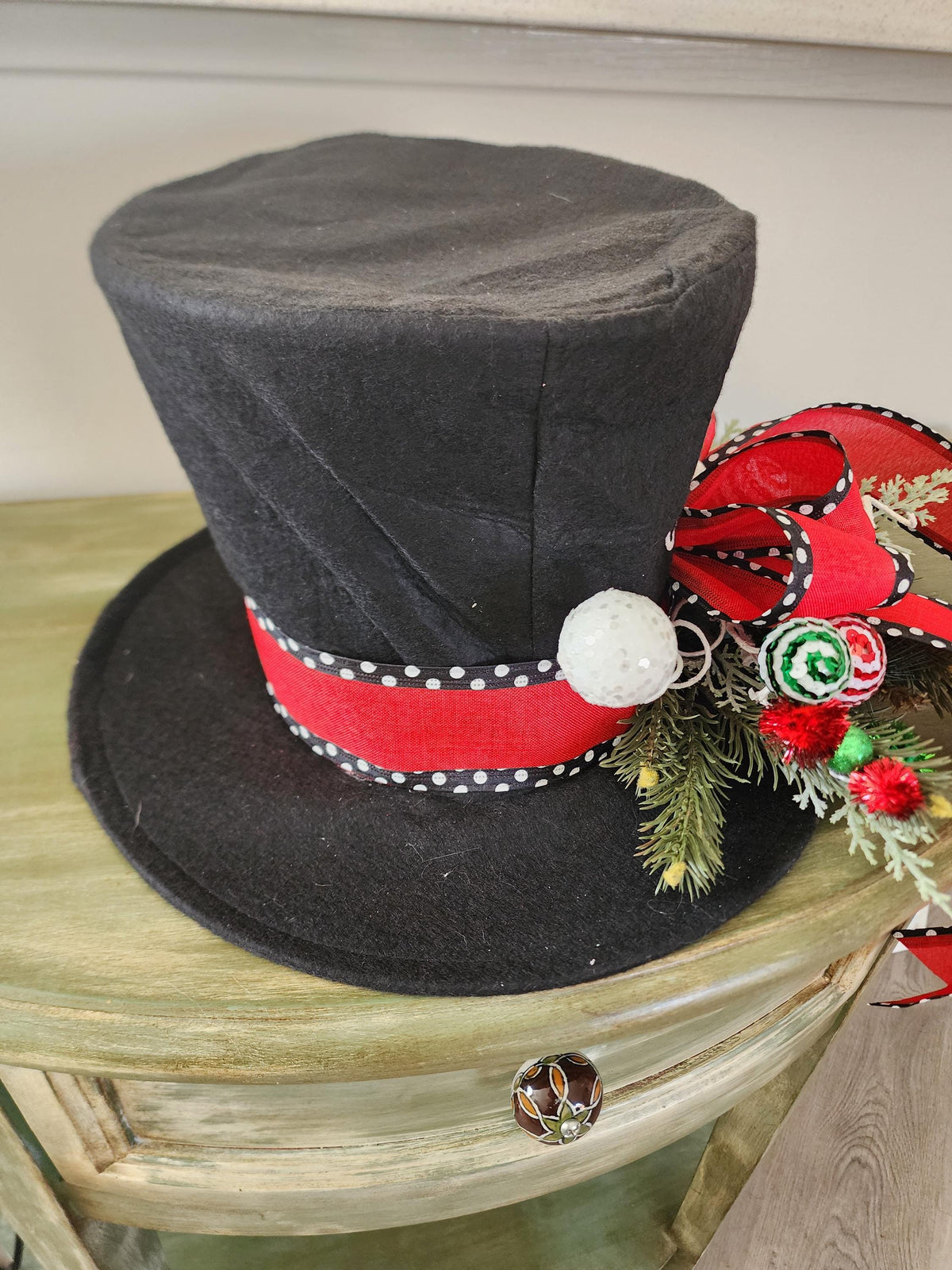 Merry Christmas Top Hat Tree Topper